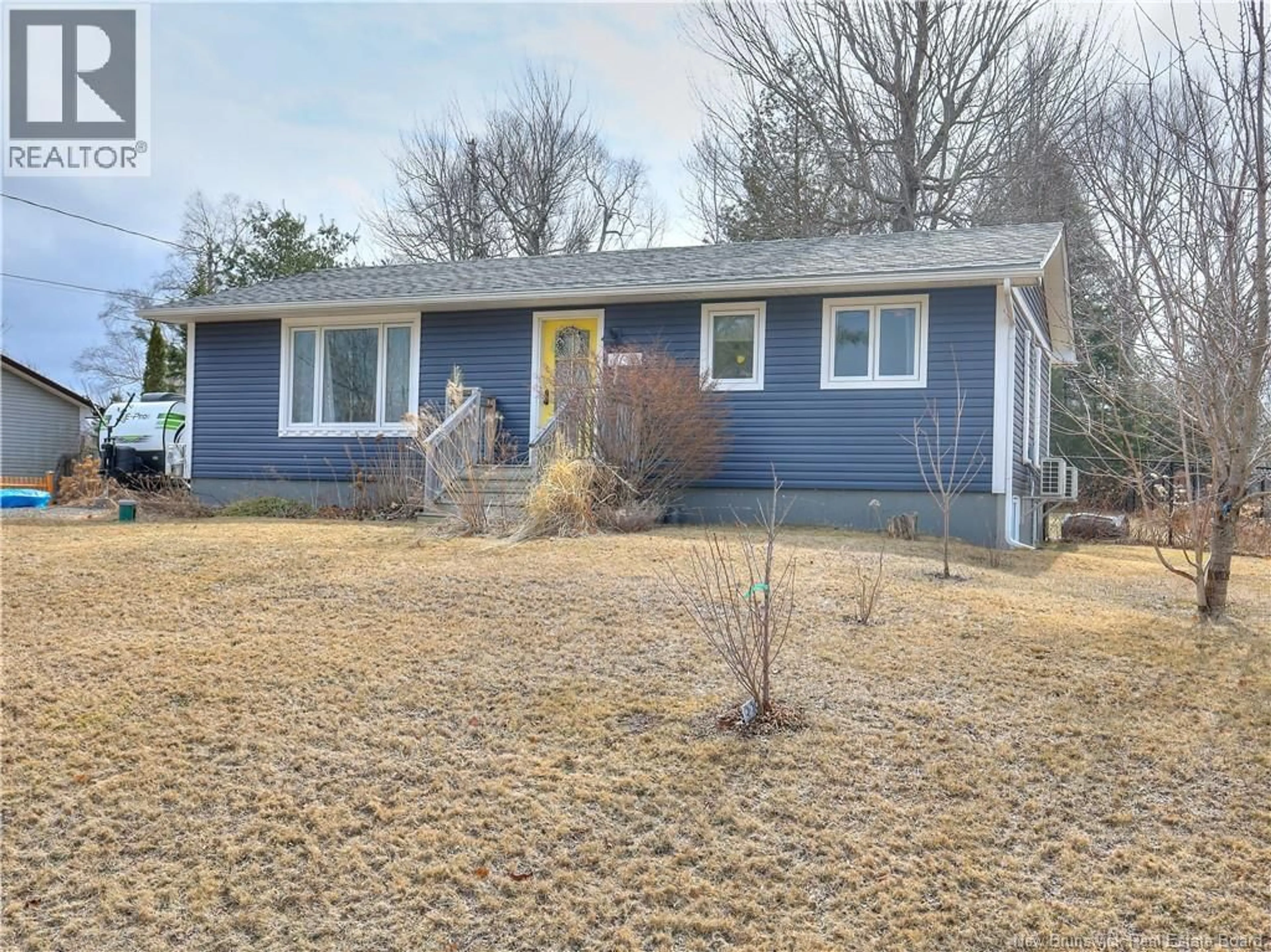 Home with vinyl exterior material, street for 38 KENNETH STREET, Beaver Dam New Brunswick E3B8B4