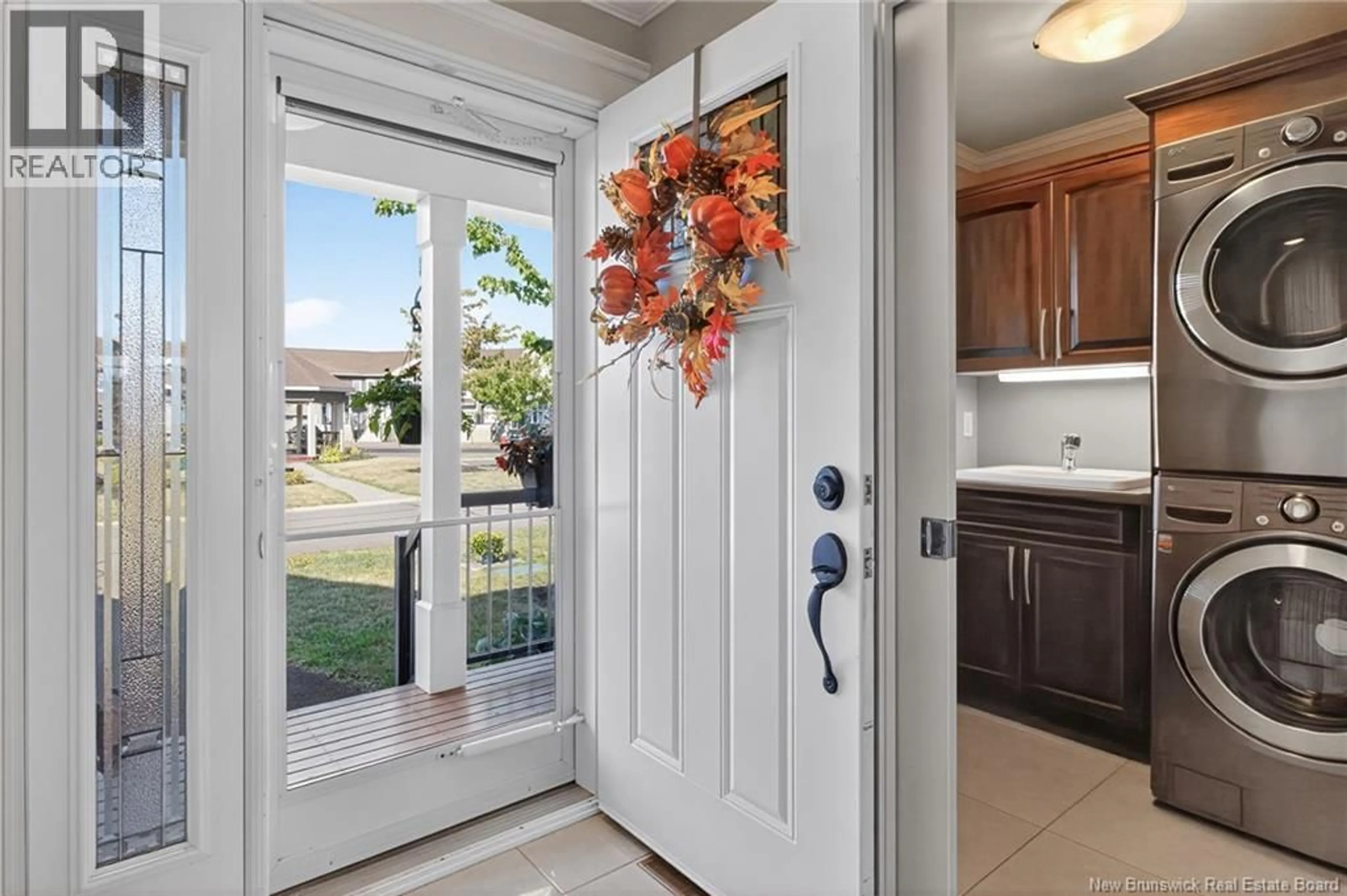 Indoor entryway for 118 - 19 PERFECTION LANE, Dieppe New Brunswick E1A9H2