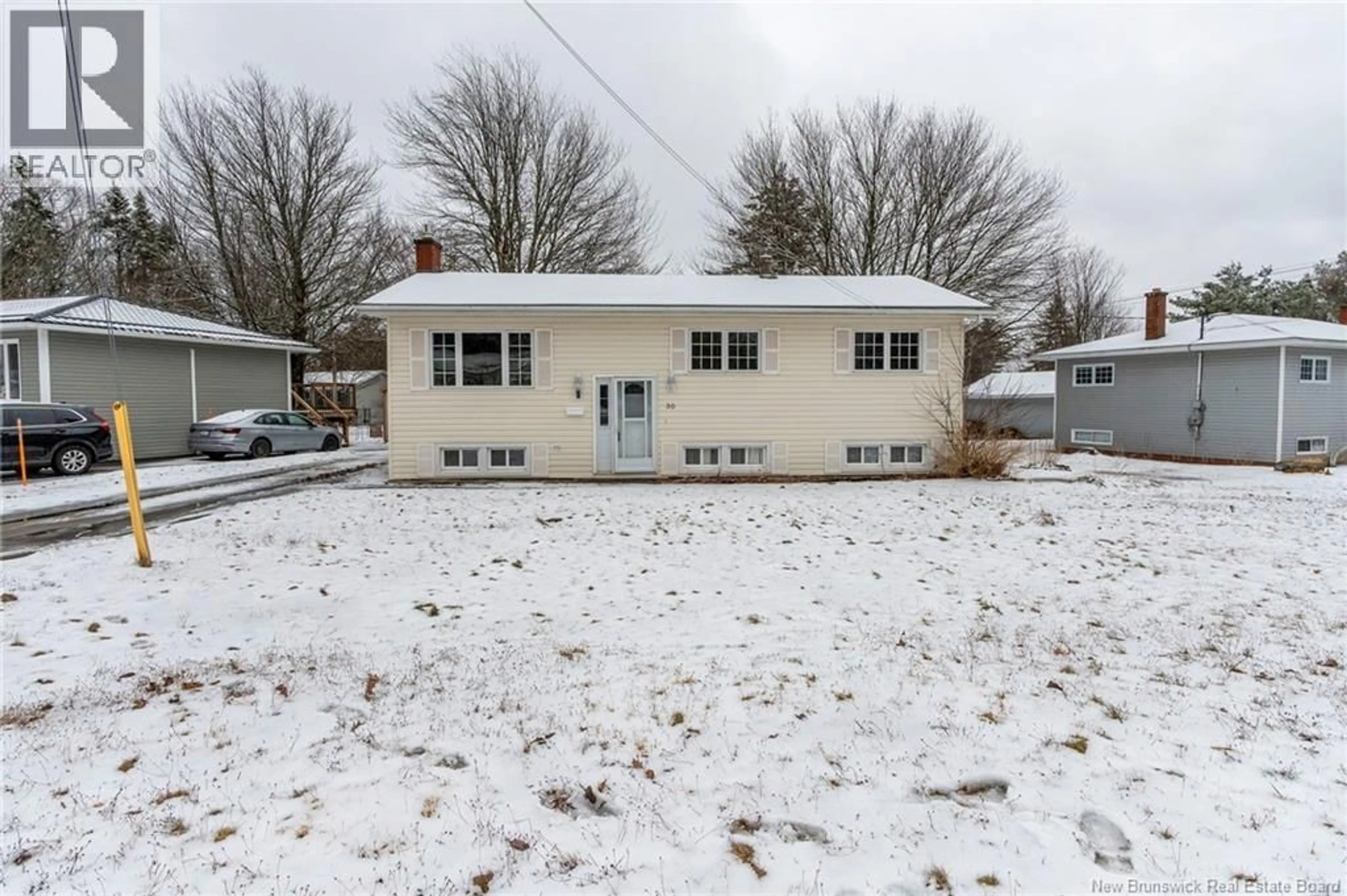 Home with vinyl exterior material, street for 30 KILLARNEY ROAD, Riverview New Brunswick E1B2Z5