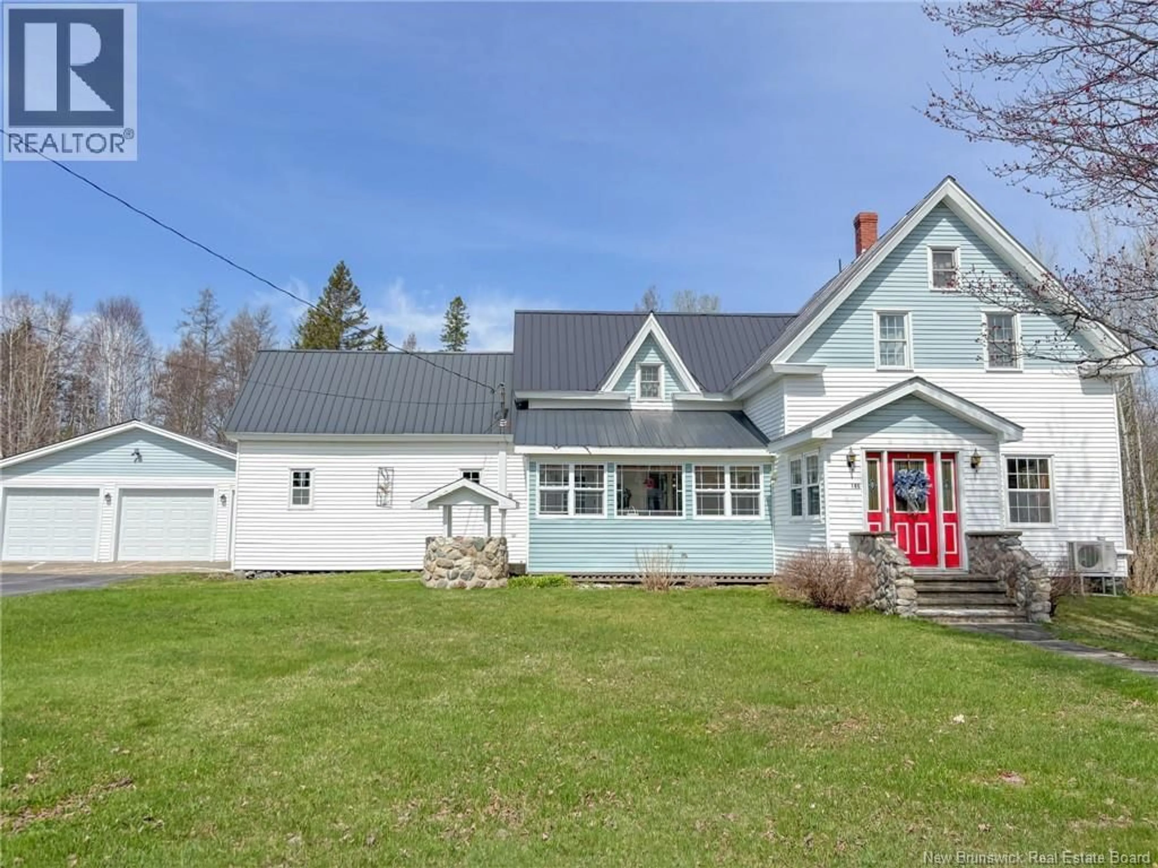 A pic from outside/outdoor area/front of a property/back of a property/a pic from drone, street for 146 MAIN STREET, Canterbury New Brunswick E6H1L9