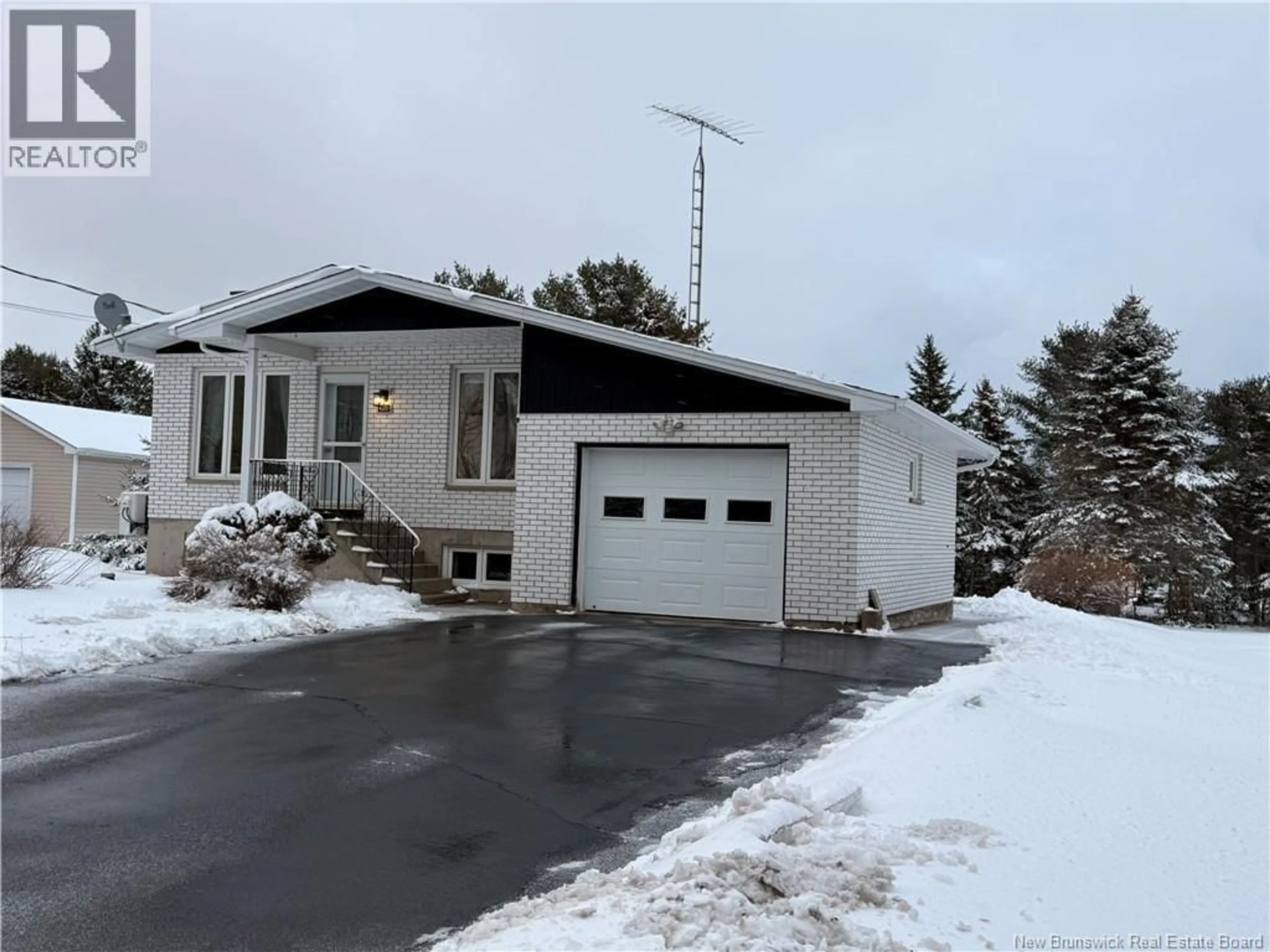 Unknown for 4330 RUE BEAUREGARD, Tracadie New Brunswick E1X1C4