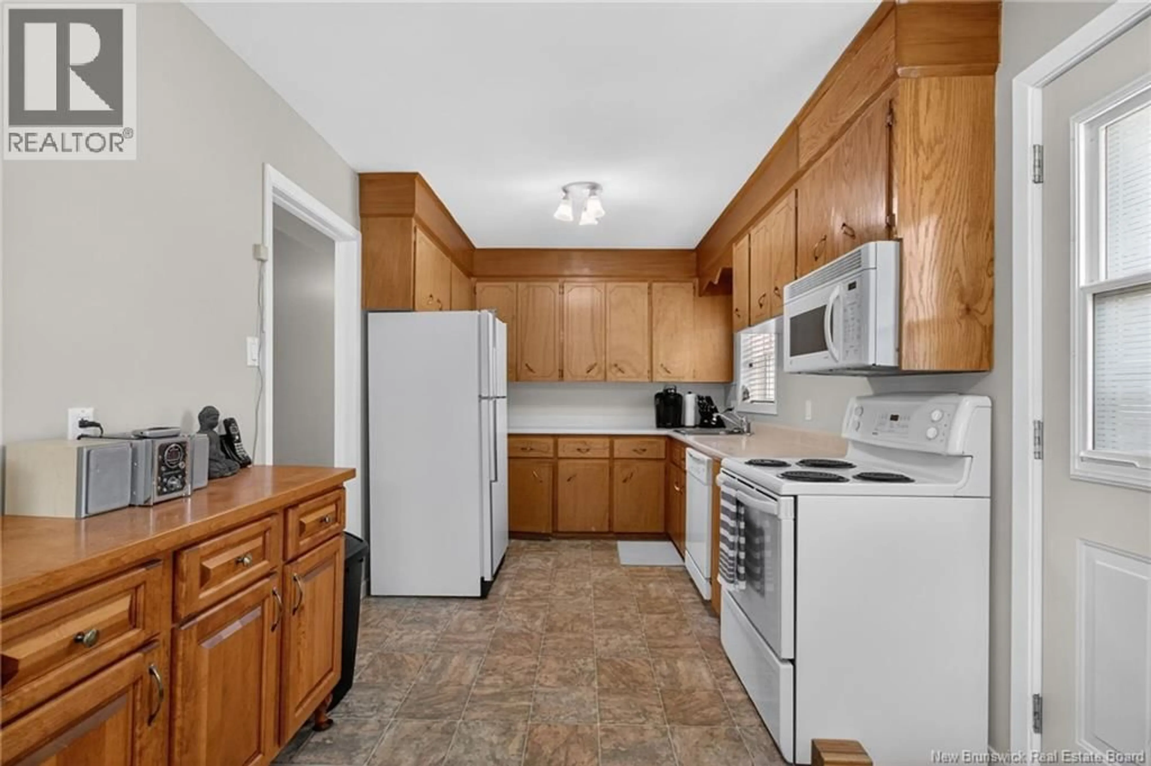 Standard kitchen, ceramic/tile floor for 2 KERRY COURT, Riverview New Brunswick E1B3P5