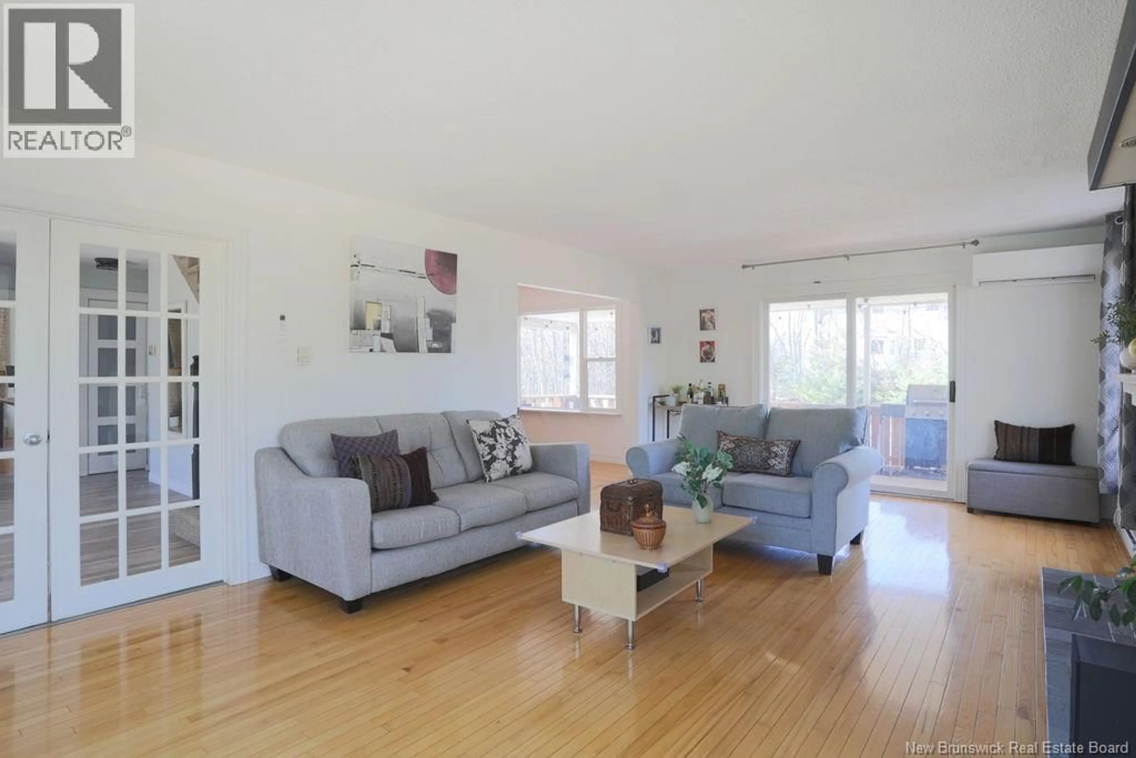 Living room with furniture, unknown for 30 ROLLING HILLS DRIVE, Rothesay New Brunswick E2H2P3