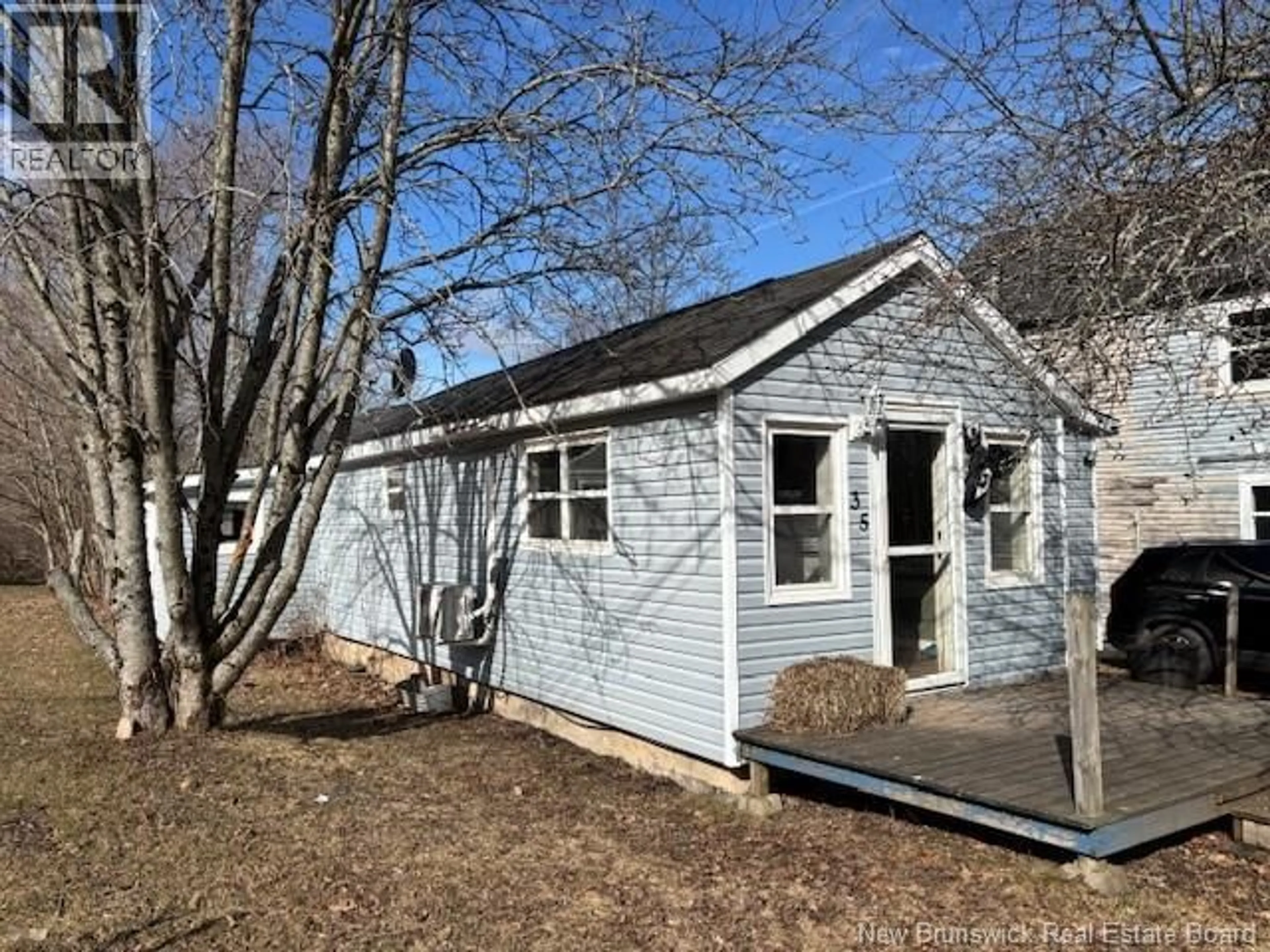 Shed for 35 O'CONNELL AVENUE, Sussex New Brunswick E4E1W6