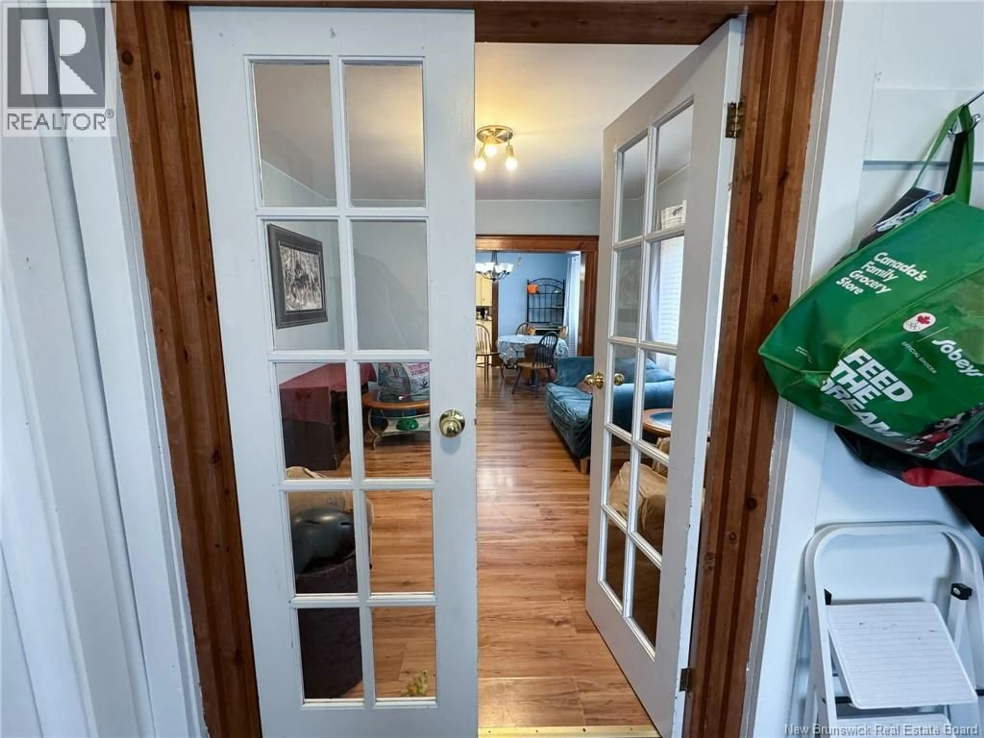 Indoor entryway for 11 PRINGLE STREET, Sackville New Brunswick E4L4N2