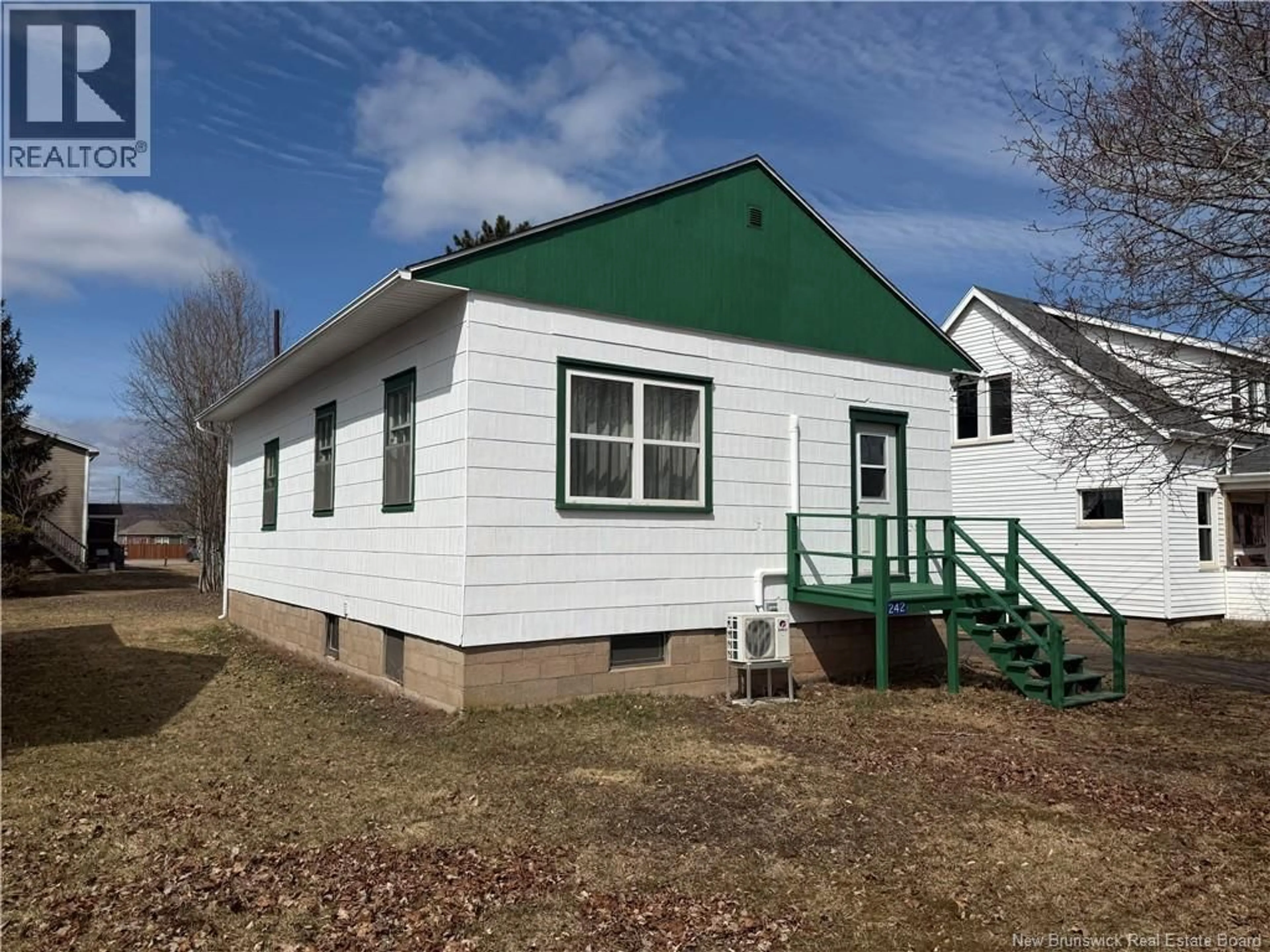 Home with vinyl exterior material, street for 242 MAPLE AVENUE, Sussex New Brunswick E4E2N2