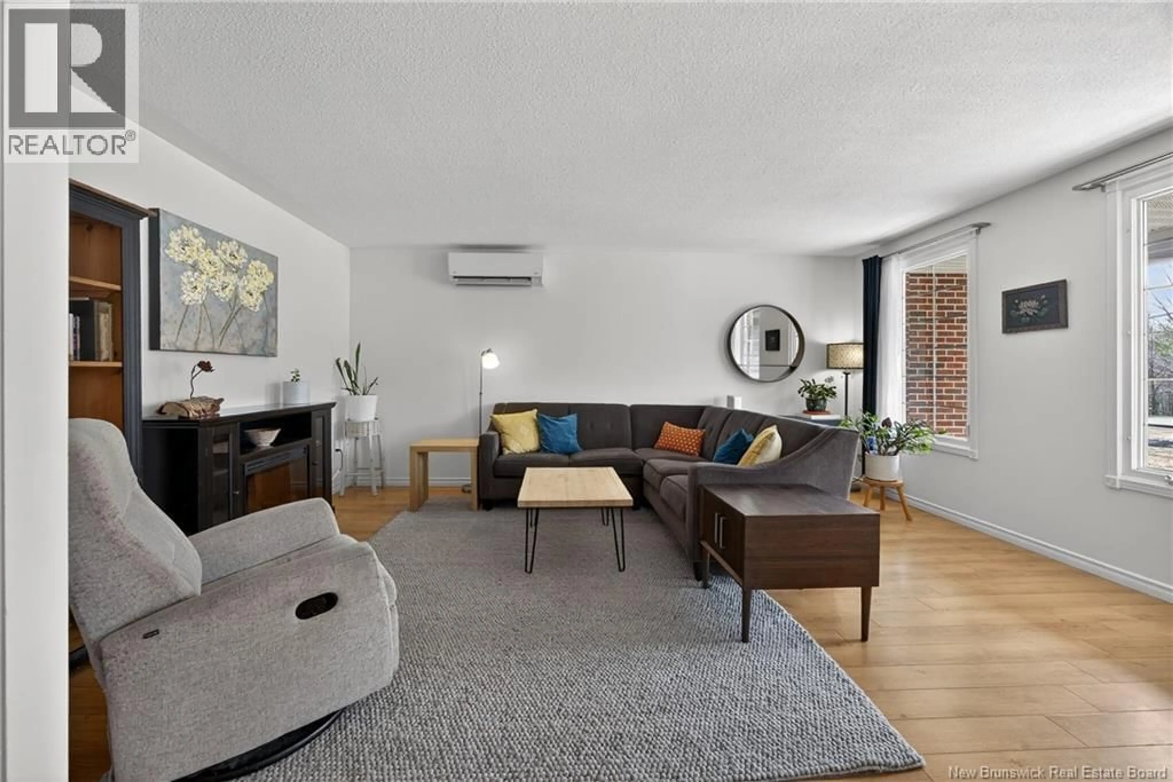 Living room with furniture, unknown for 90 ROBBY'S ROAD, Nasonworth New Brunswick E3C1M2