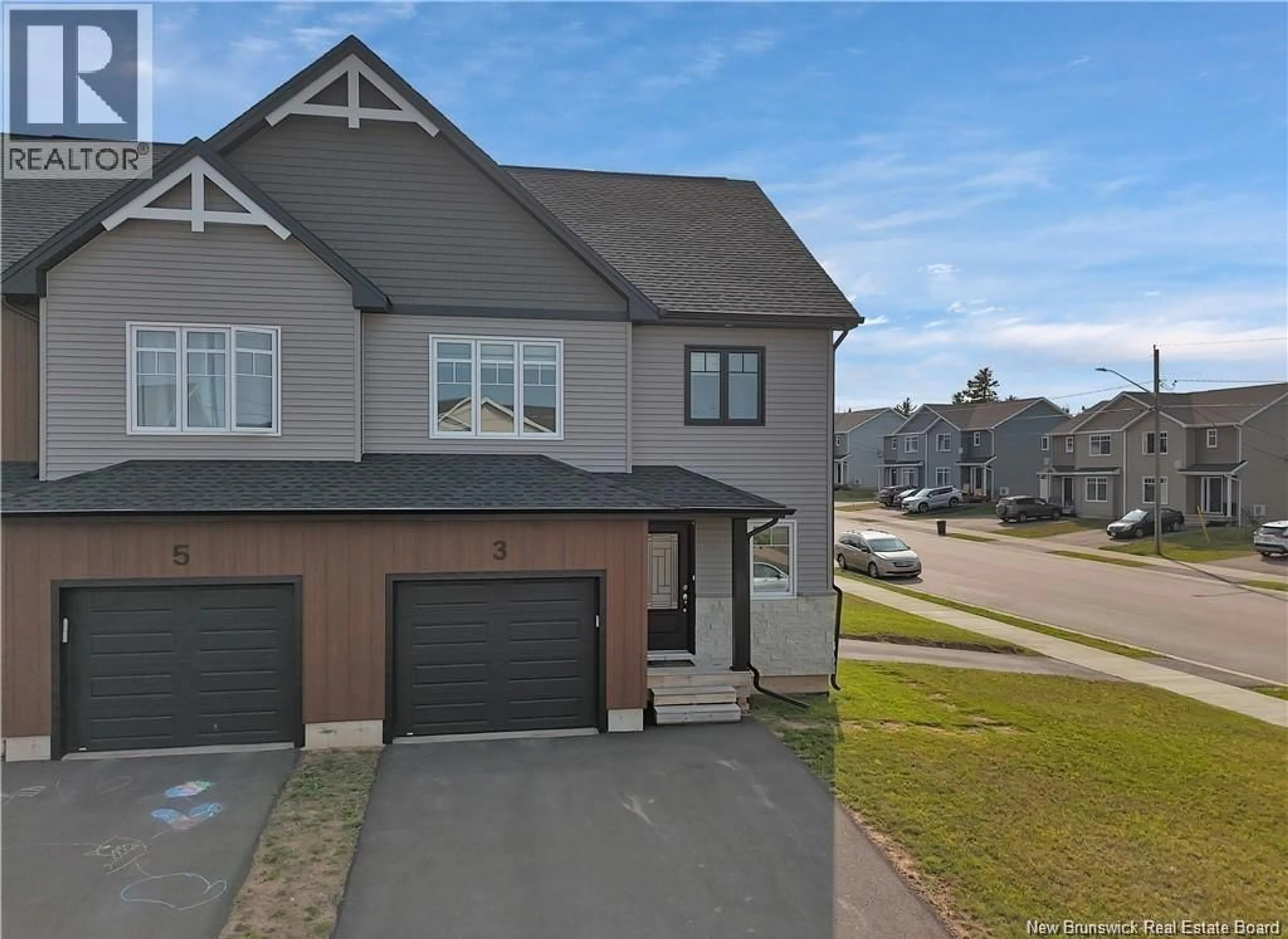 A pic from outside/outdoor area/front of a property/back of a property/a pic from drone, street for 3 BROOKLYN STREET, Moncton New Brunswick E1A7G4