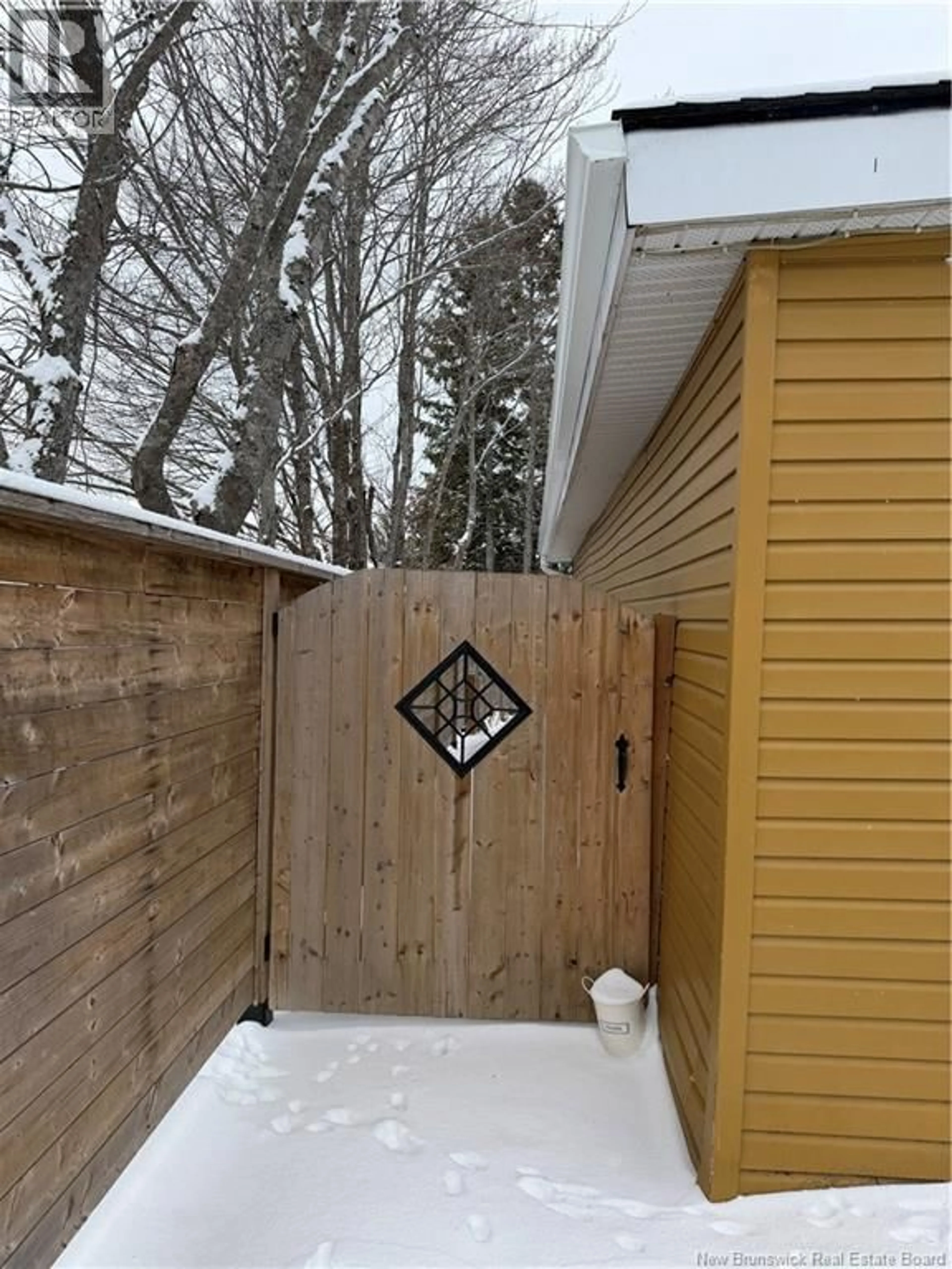 Patio, street for 4 DUBÉ STREET, Edmundston New Brunswick E3V2G2