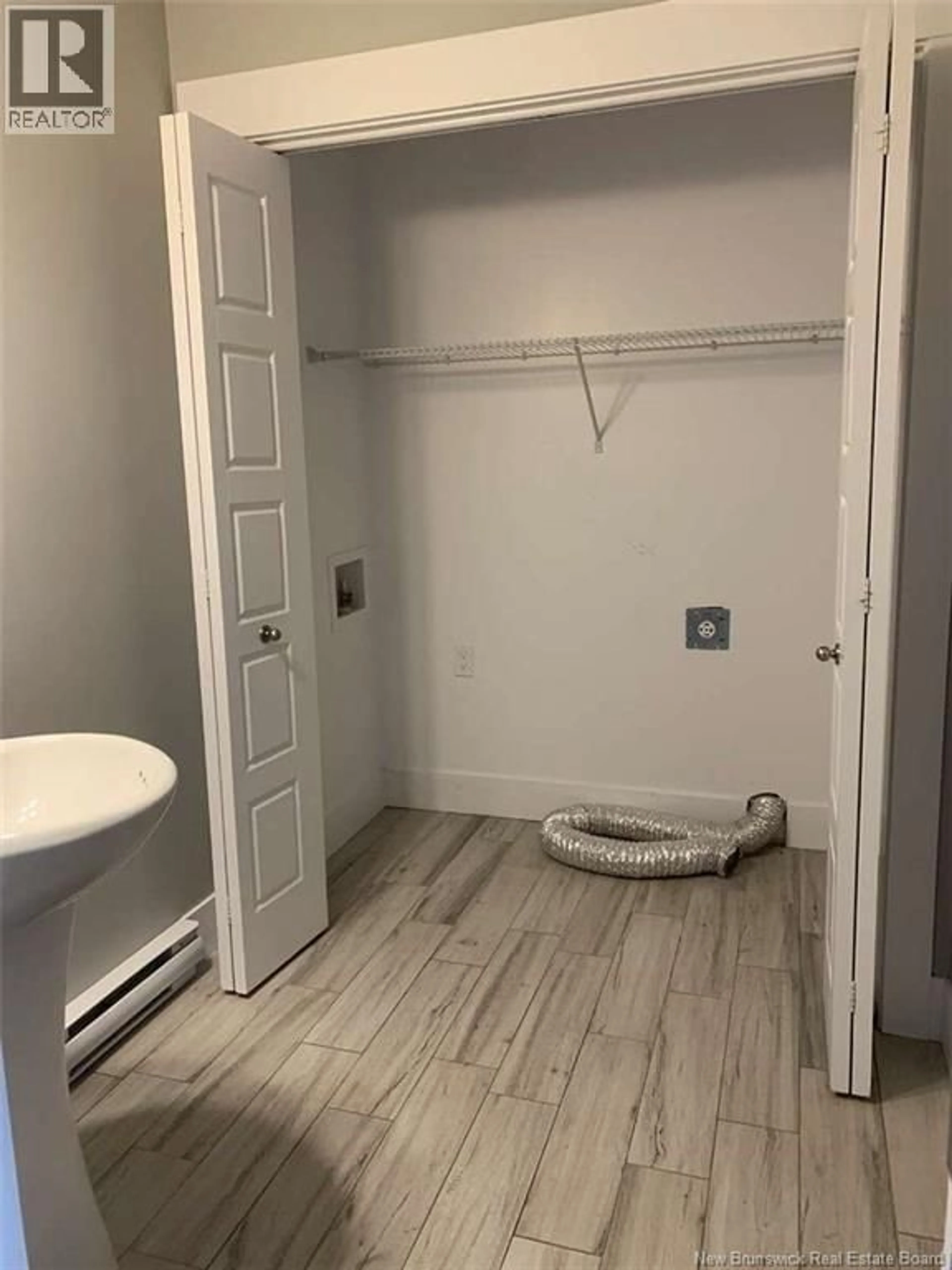 A pic of a room for 98 LANCEFIELD CRESCENT, Moncton New Brunswick E1E0E6