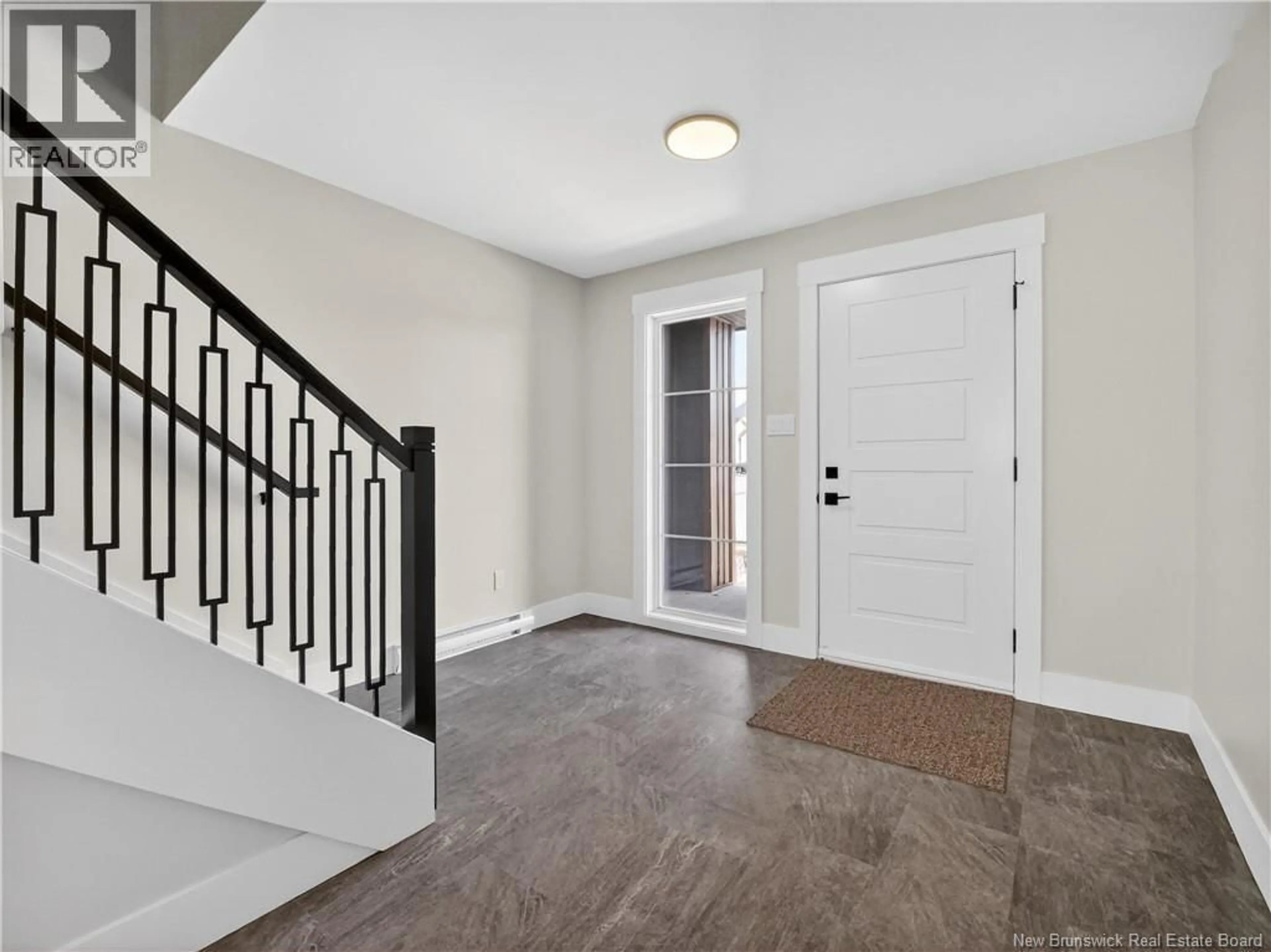 Indoor entryway for 114 EDINGTON STREET, Moncton New Brunswick E1E0G6