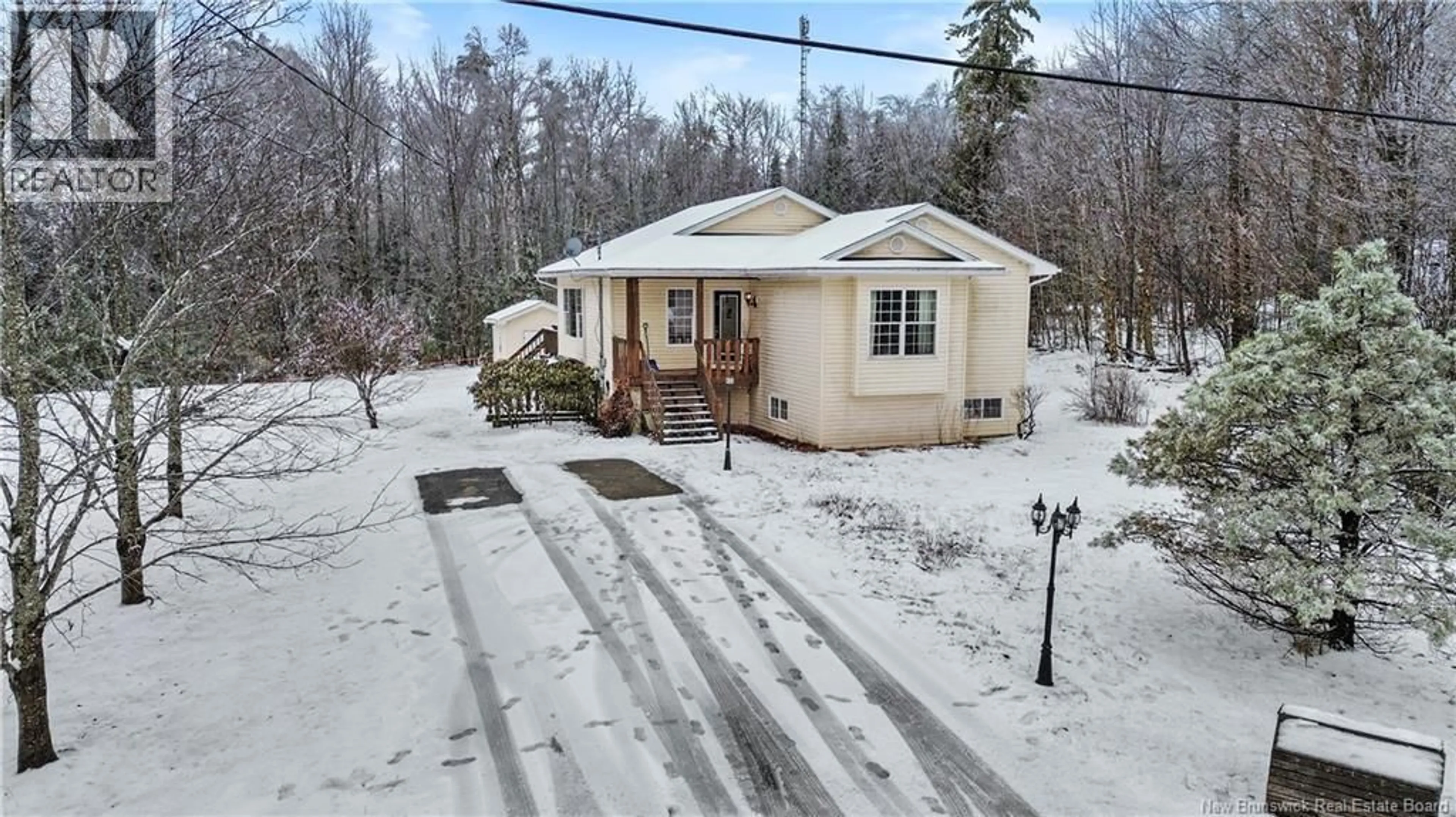A pic from outside/outdoor area/front of a property/back of a property/a pic from drone, street for 629 SCOTCH LAKE ROAD, Scotch Lake New Brunswick E6L1L4