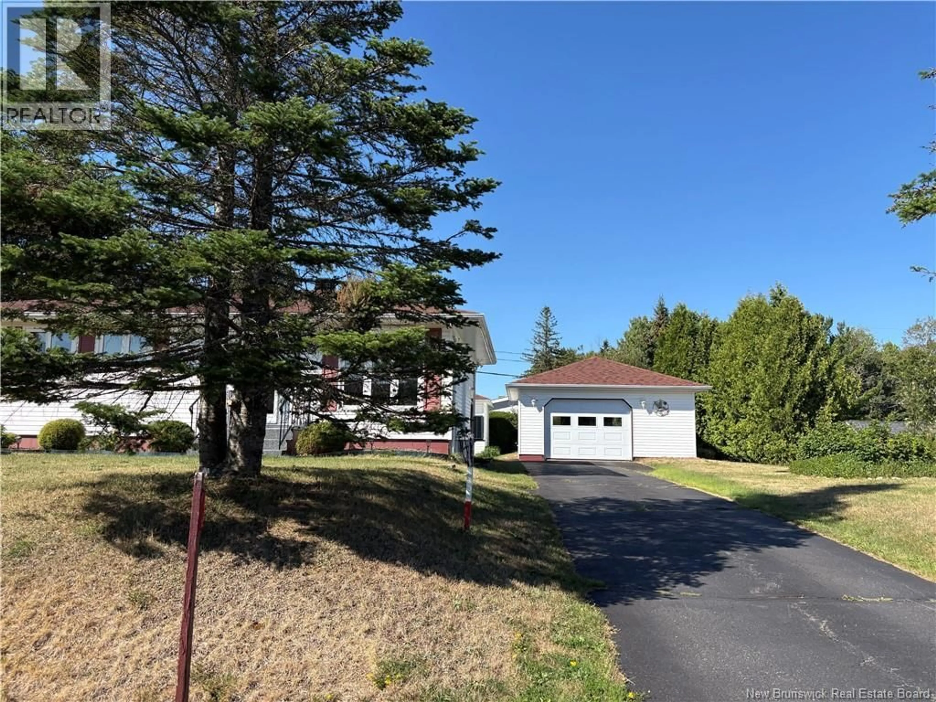 A pic from outside/outdoor area/front of a property/back of a property/a pic from drone, mountain view for 1140 DANIEL DRIVE, Bathurst New Brunswick E2A3X8