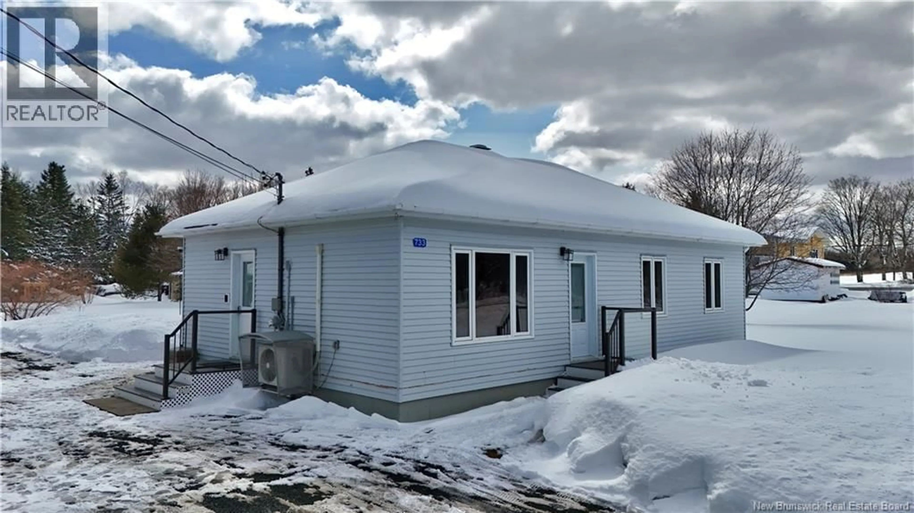 Unknown for 733 MORRISON, Dunlop New Brunswick E8K2M8