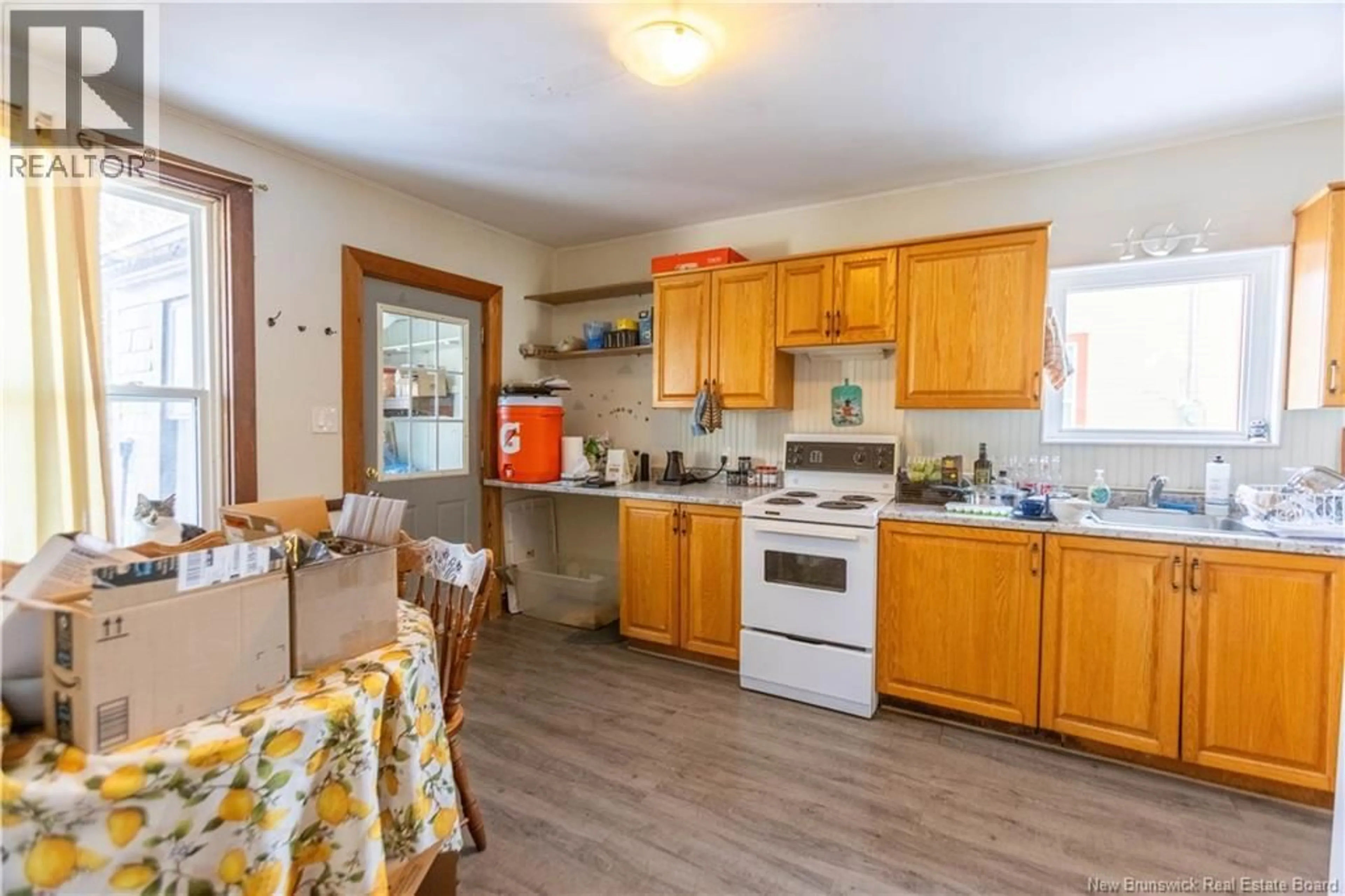 Standard kitchen, unknown for 72 SALEM STREET, Sackville New Brunswick E4L4J9