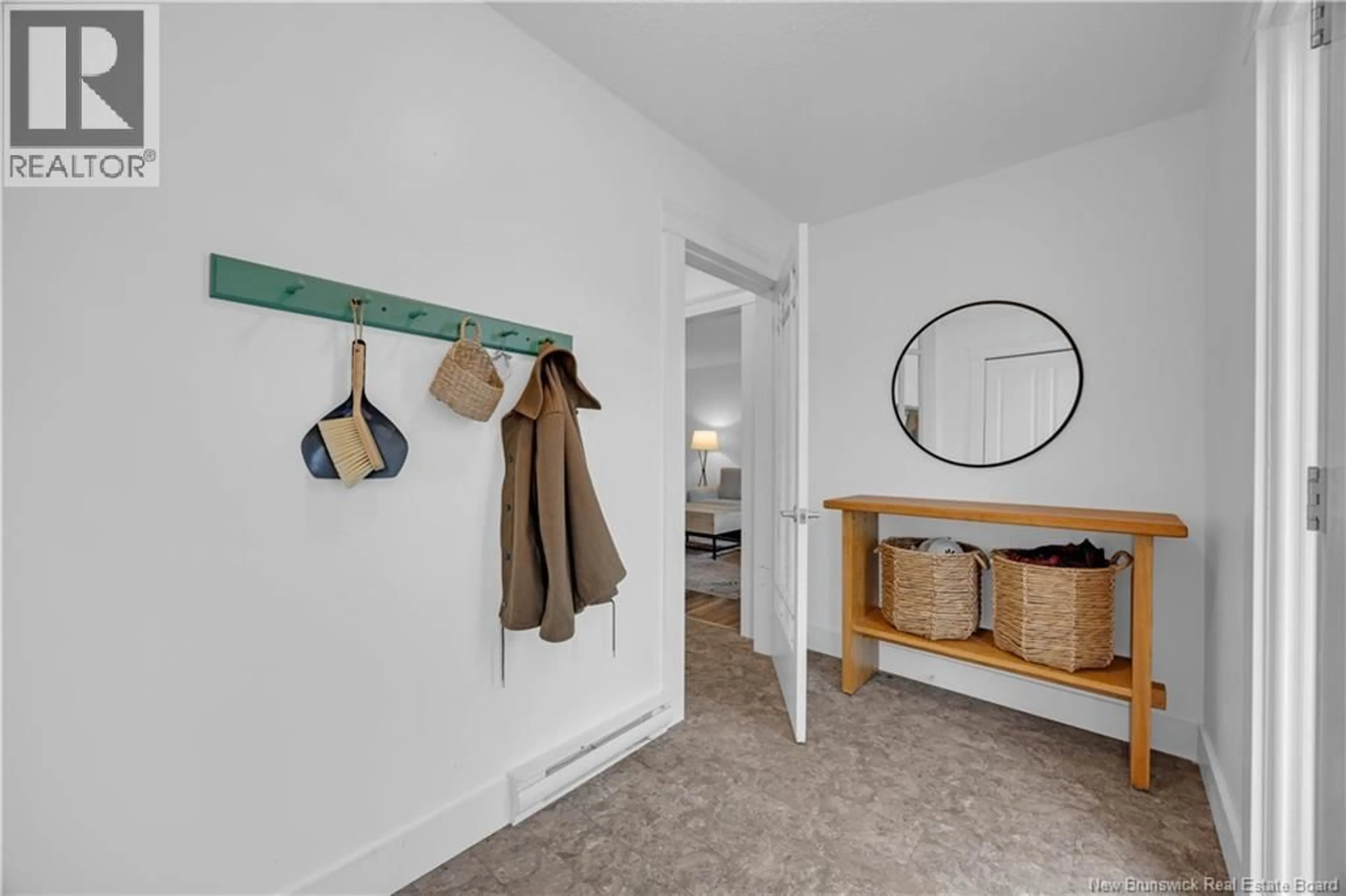 Indoor entryway for 114 BELMONT STREET, Saint John New Brunswick E2J1K2