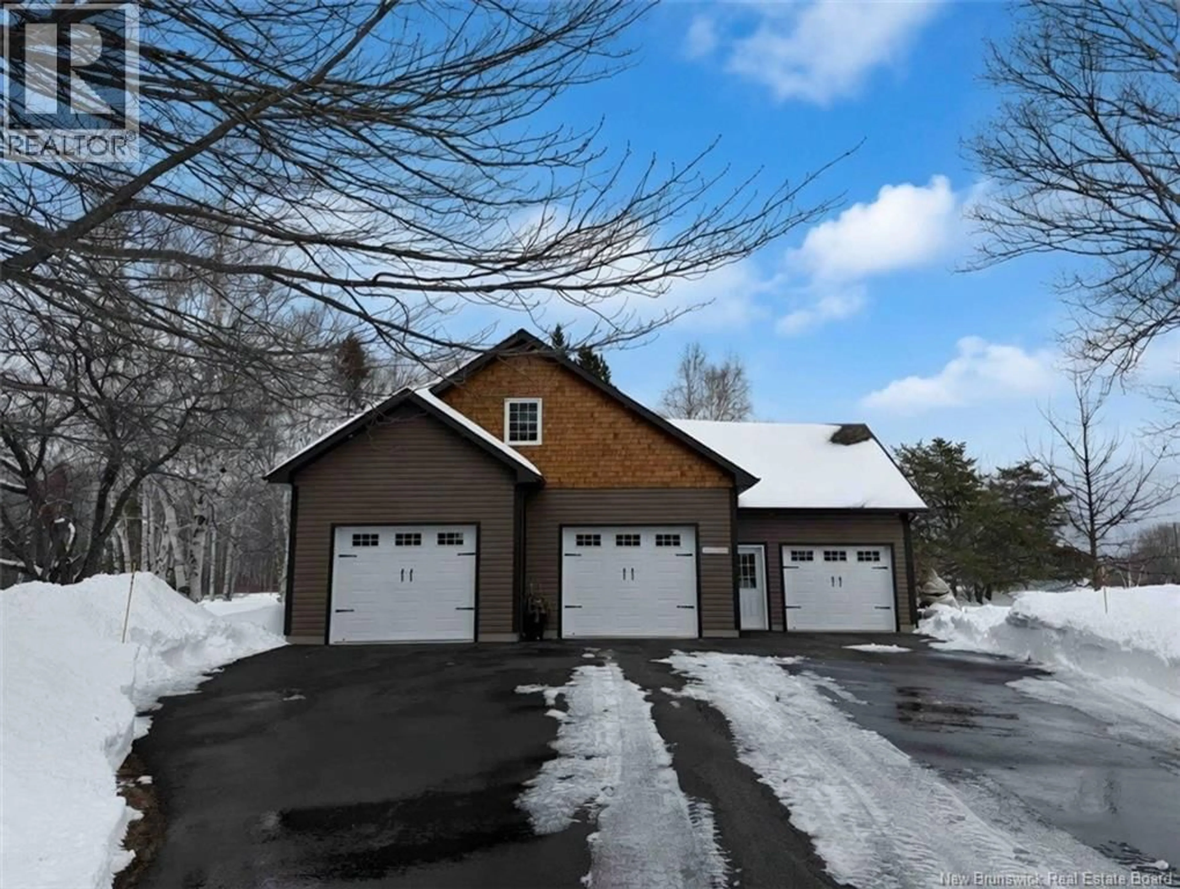 Indoor garage for 420 CH MADRAN, Madran New Brunswick E8K2L1