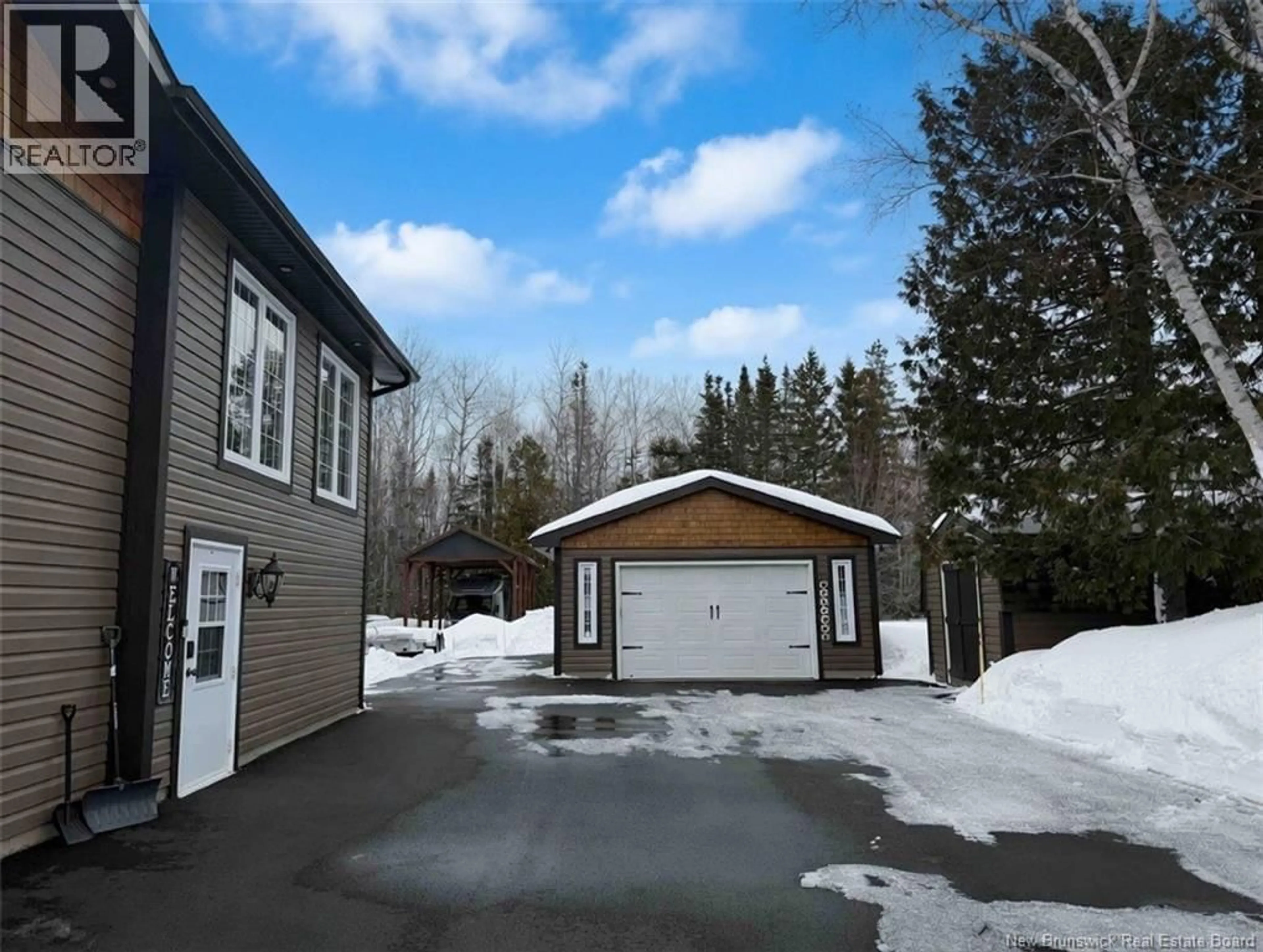 Indoor garage for 420 CH MADRAN, Madran New Brunswick E8K2L1