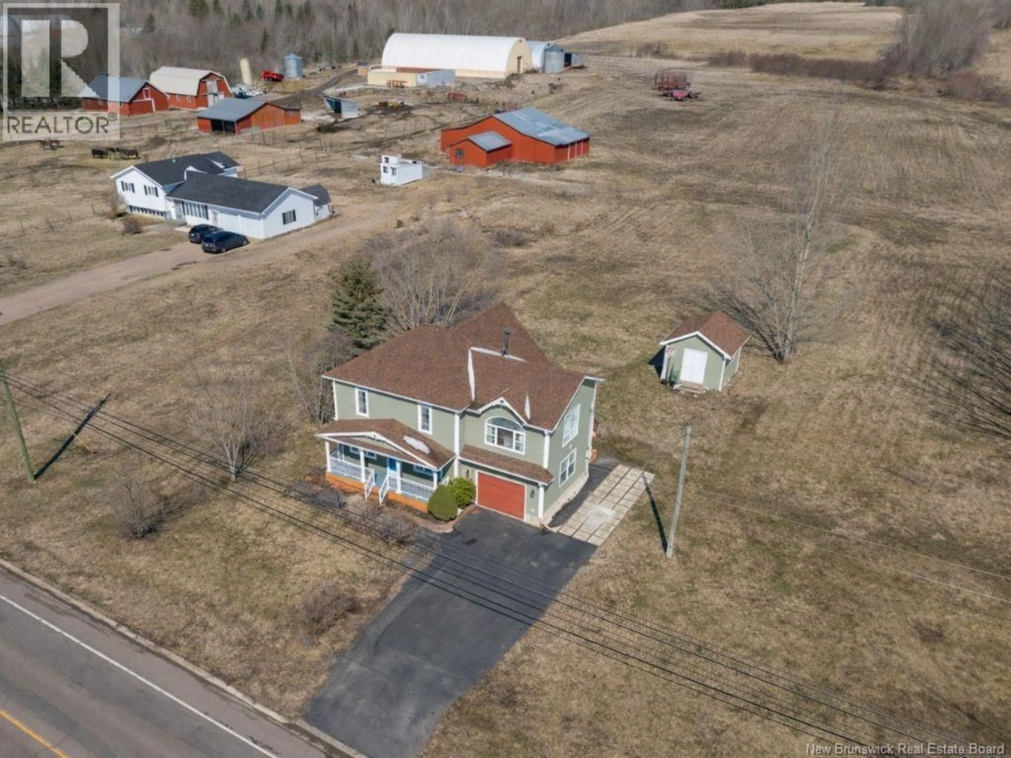 A pic from outside/outdoor area/front of a property/back of a property/a pic from drone, building for 259 IRVING BOULEVARD, Bouctouche New Brunswick E4S3K5