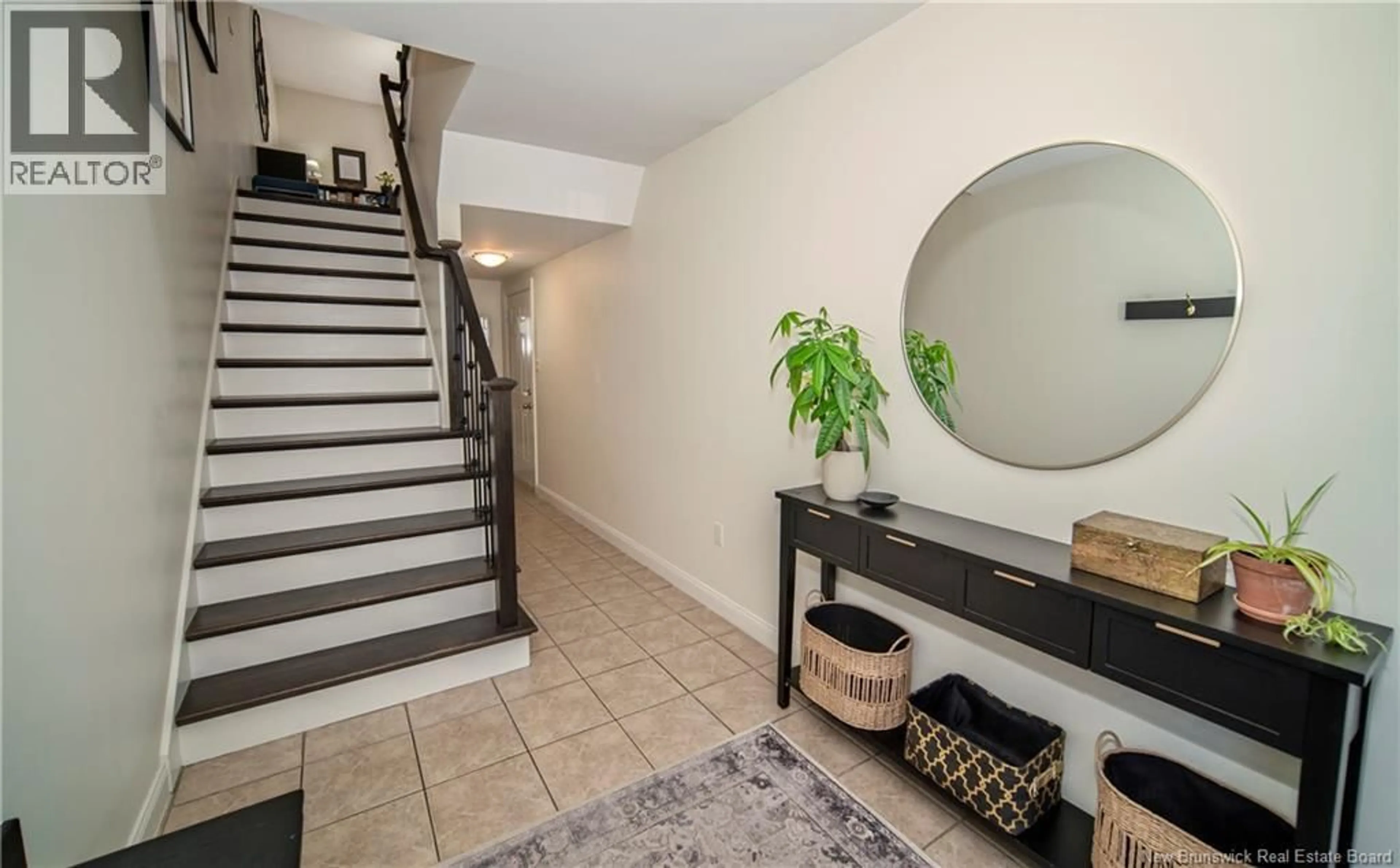 Indoor entryway for 20 HILLSIDE LANE, Fredericton New Brunswick E3B0P8