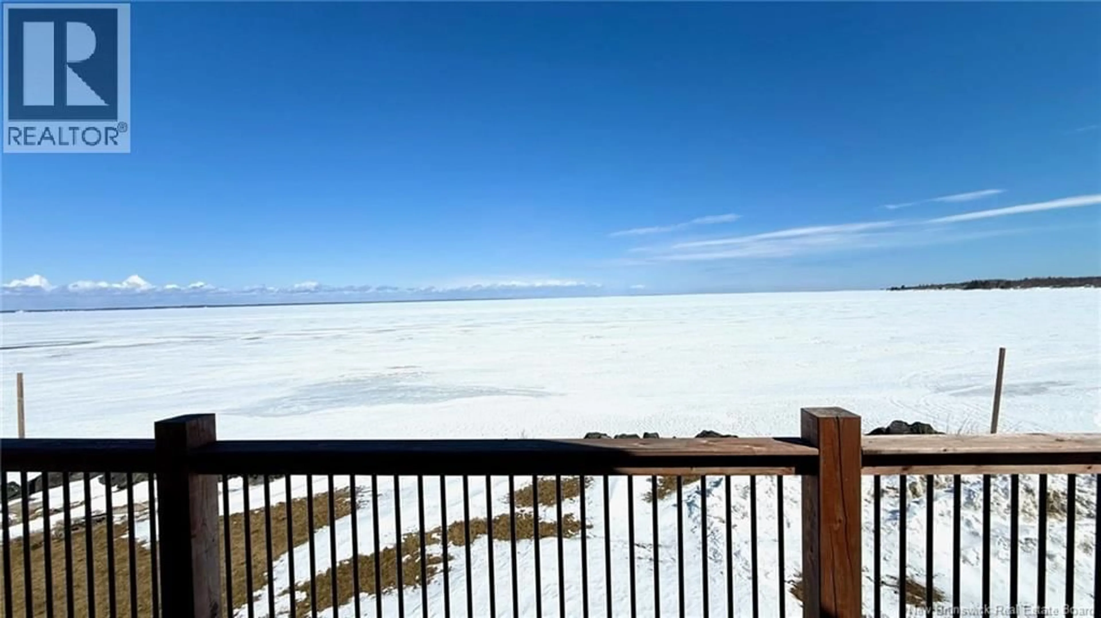 Balcony in the apartment, water/lake/river/ocean view for 85 ALLÉE PIGEON BEACH, Pigeon Hill New Brunswick E8T2T1