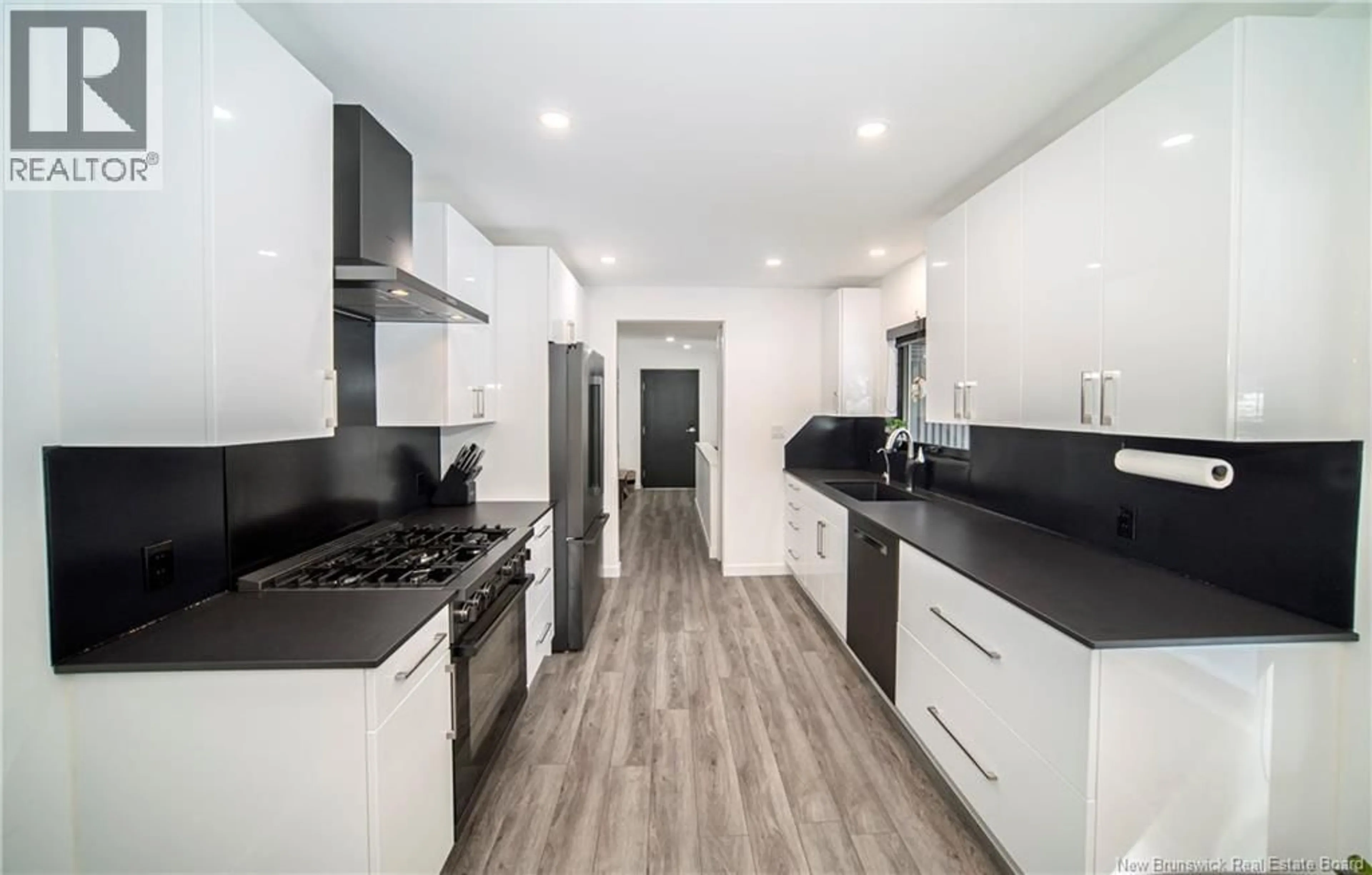 Contemporary kitchen, unknown for 34 SIMCOE COURT, Fredericton New Brunswick E3B2W9