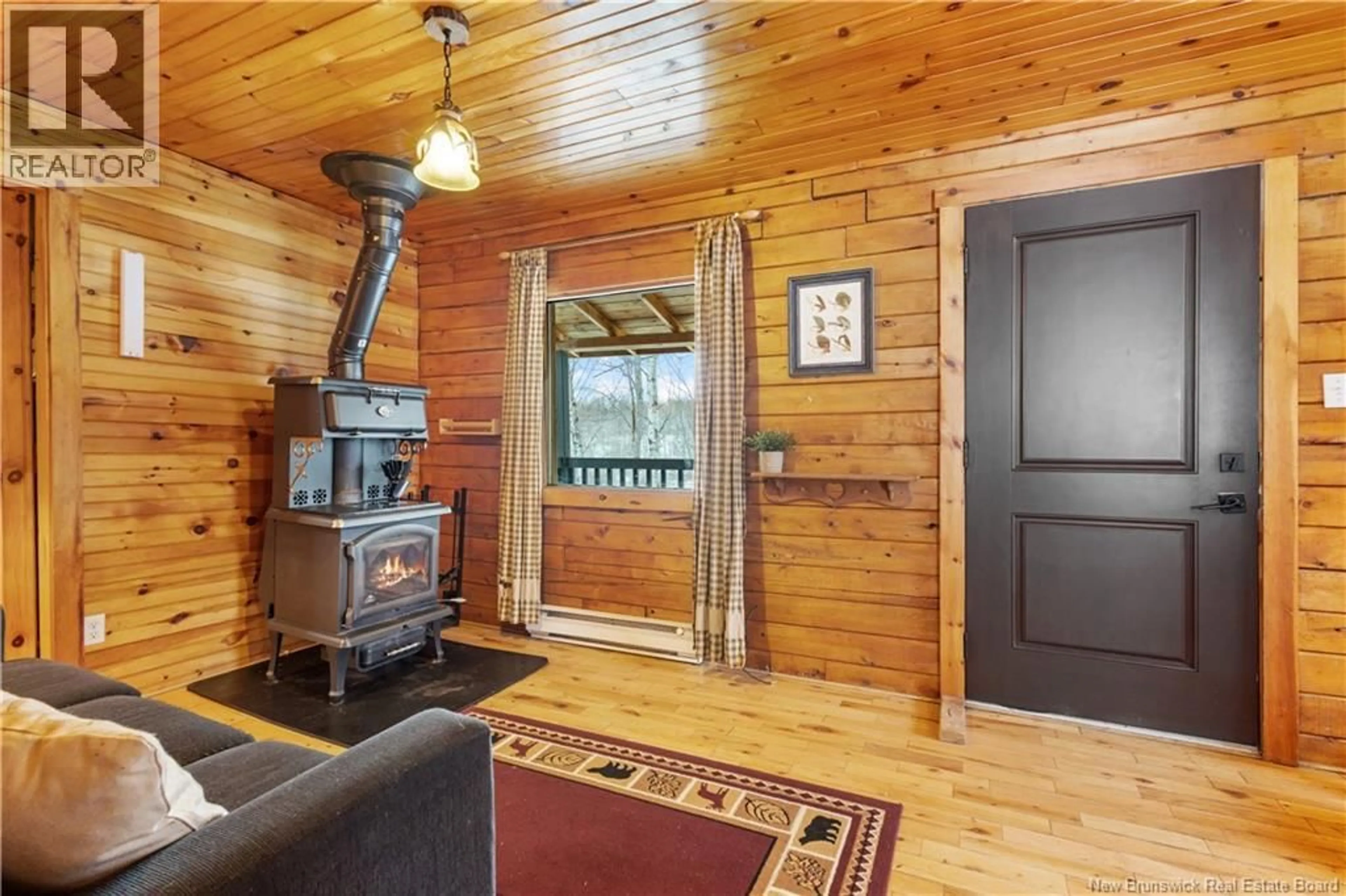 Indoor entryway for 97 HAMBROOK POINT ROAD, Renous New Brunswick E9E2P1