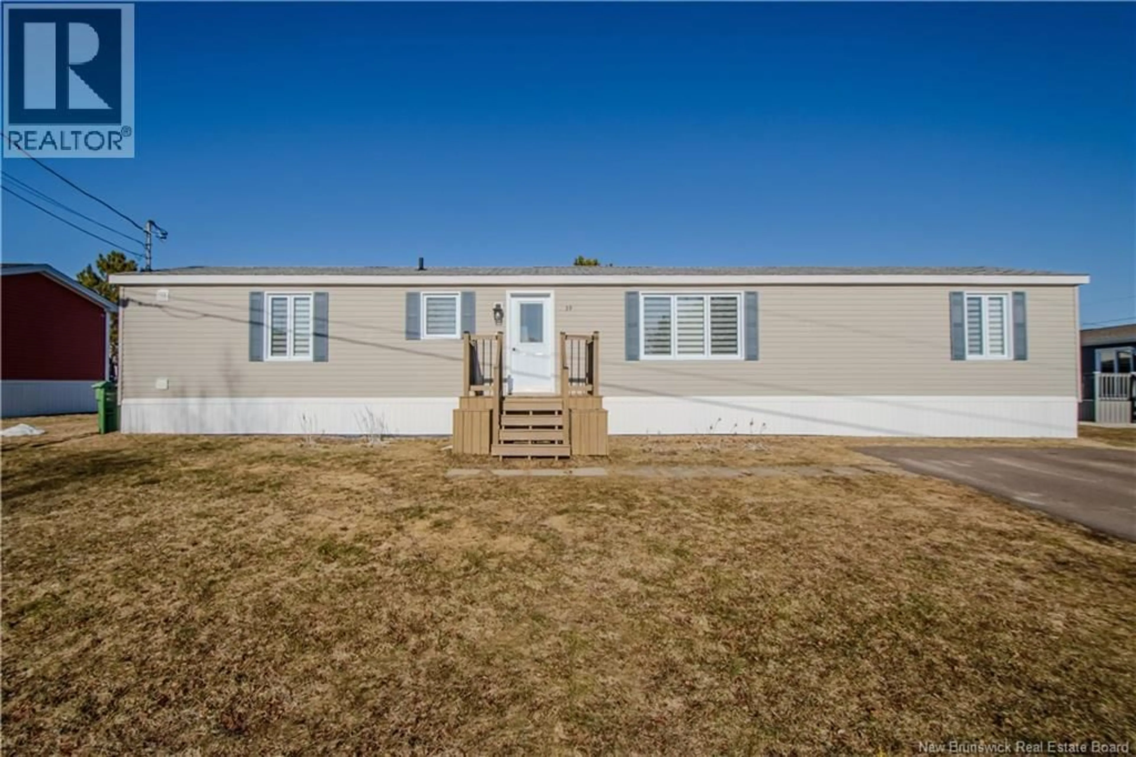 Home with vinyl exterior material, building for 39 JOCELYN LANE, Dover New Brunswick E1A7V7