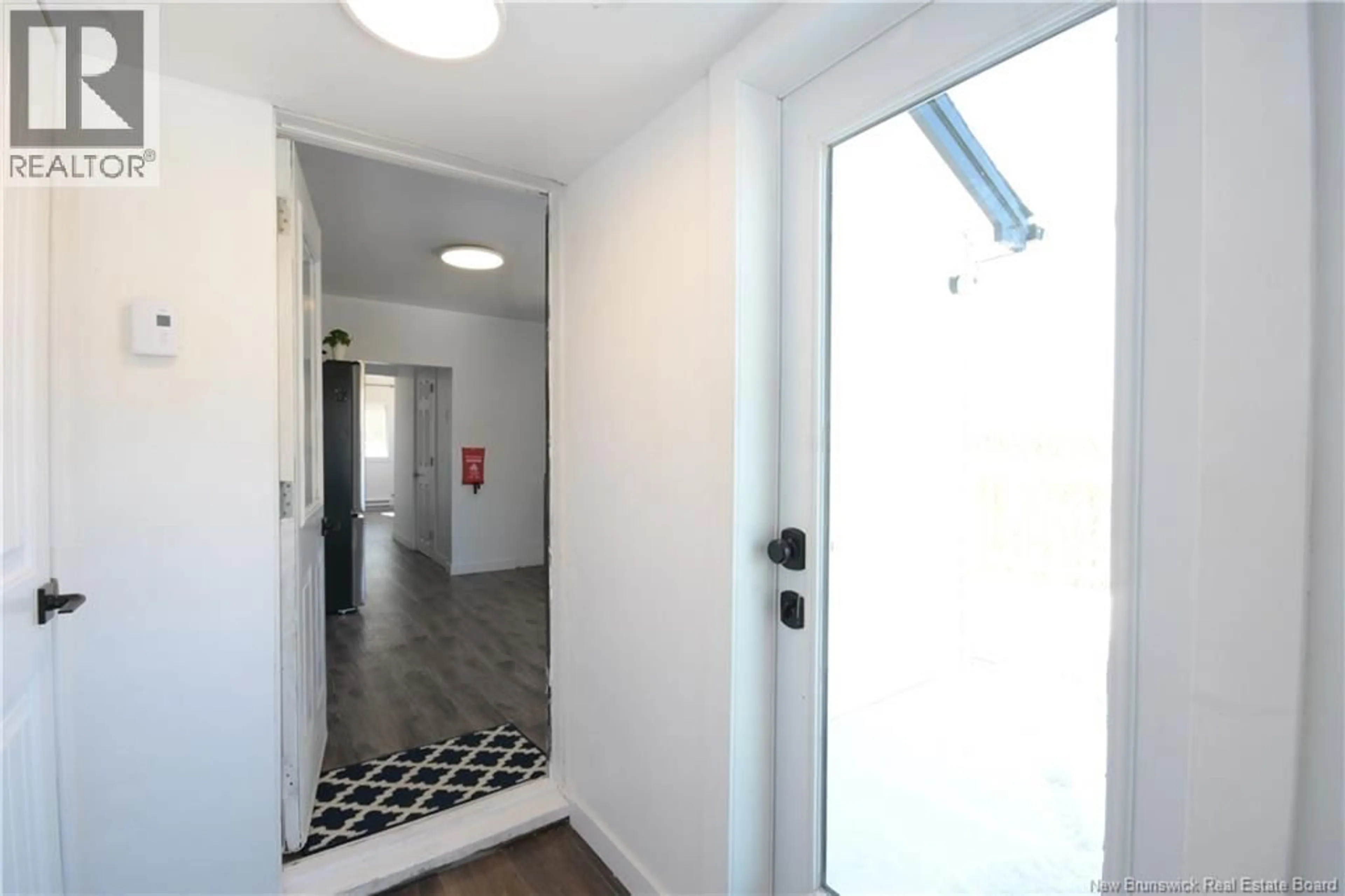 Indoor entryway for 59 MORGAN ROAD, Saint John New Brunswick E2H2B2
