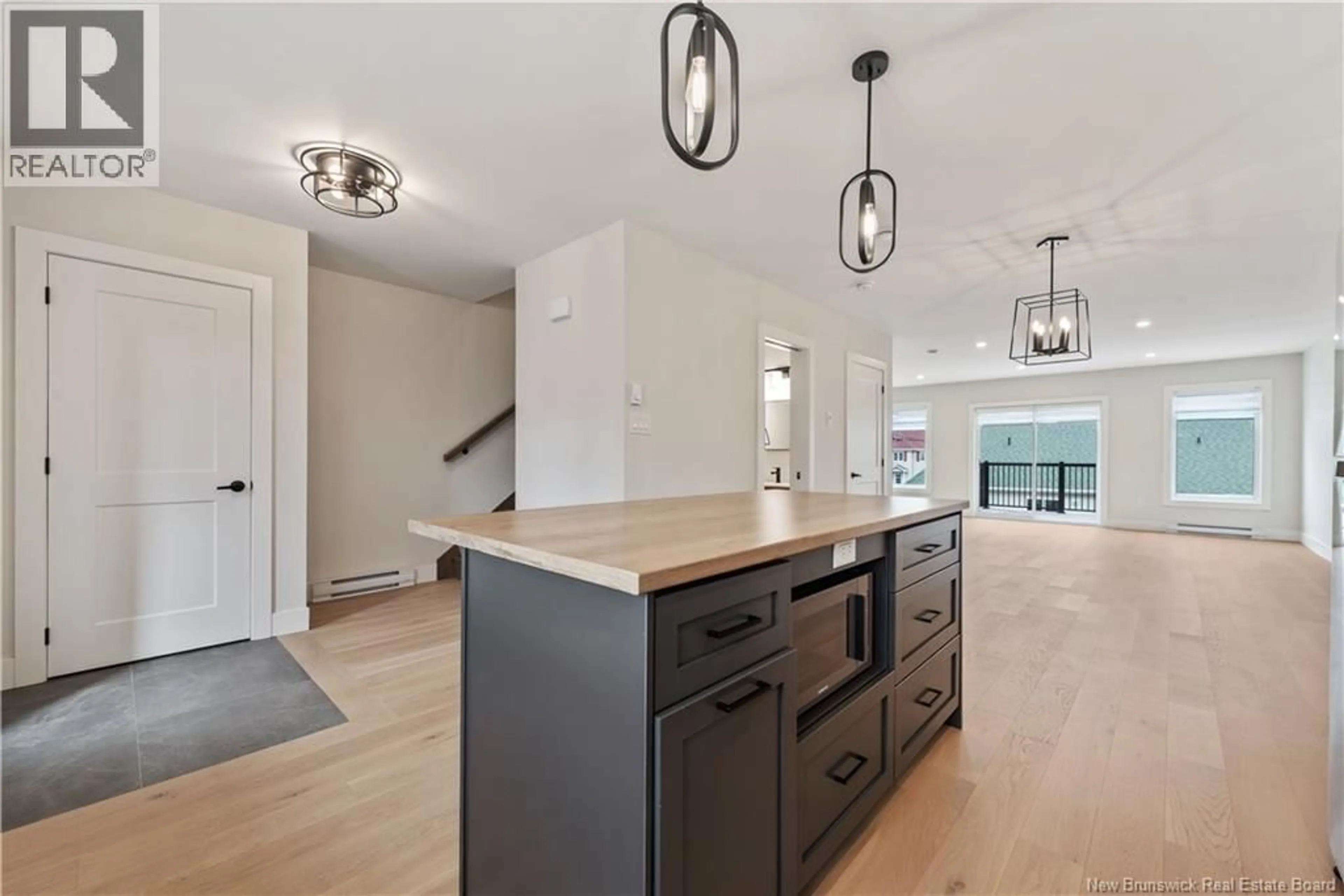 Open concept kitchen, unknown for 193 ERNEST STREET, Dieppe New Brunswick E1A4T3