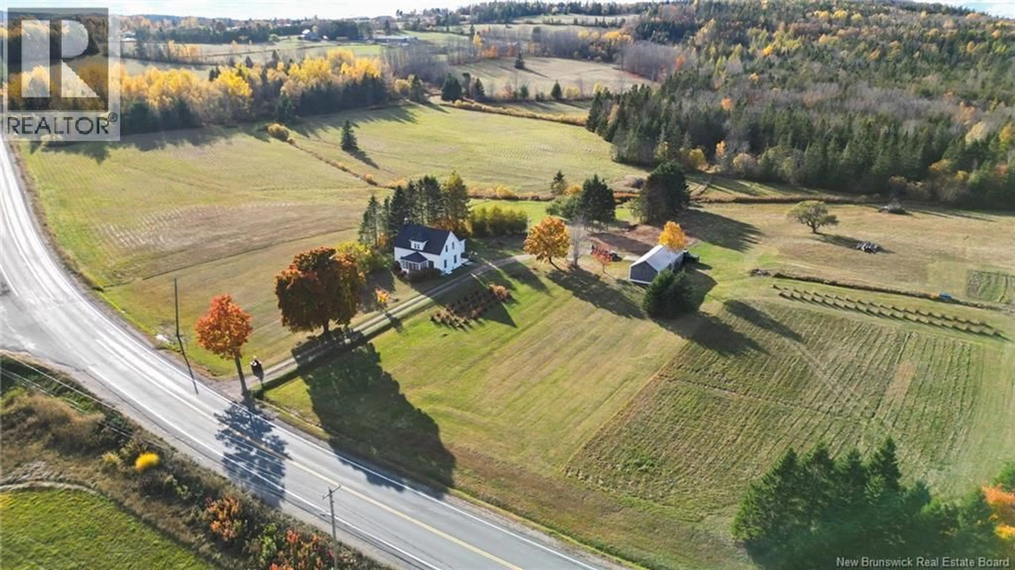 A pic from outside/outdoor area/front of a property/back of a property/a pic from drone, unknown for 2118 ROUTE 3, Harvey New Brunswick E6K3W9