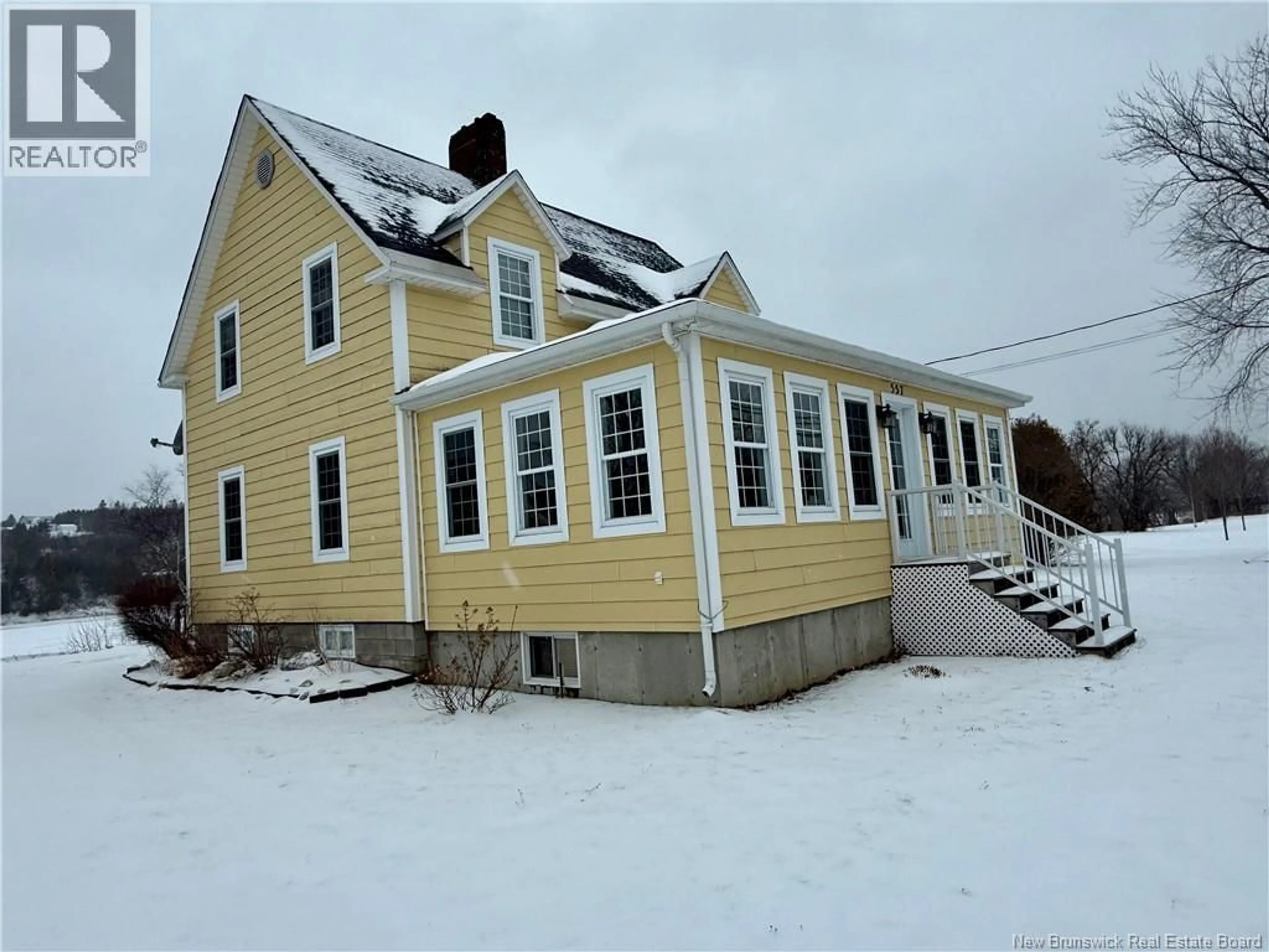 Home with vinyl exterior material, building for 557 EAST RIVERSIDE DRIVE, Perth-Andover New Brunswick E7H1Y4