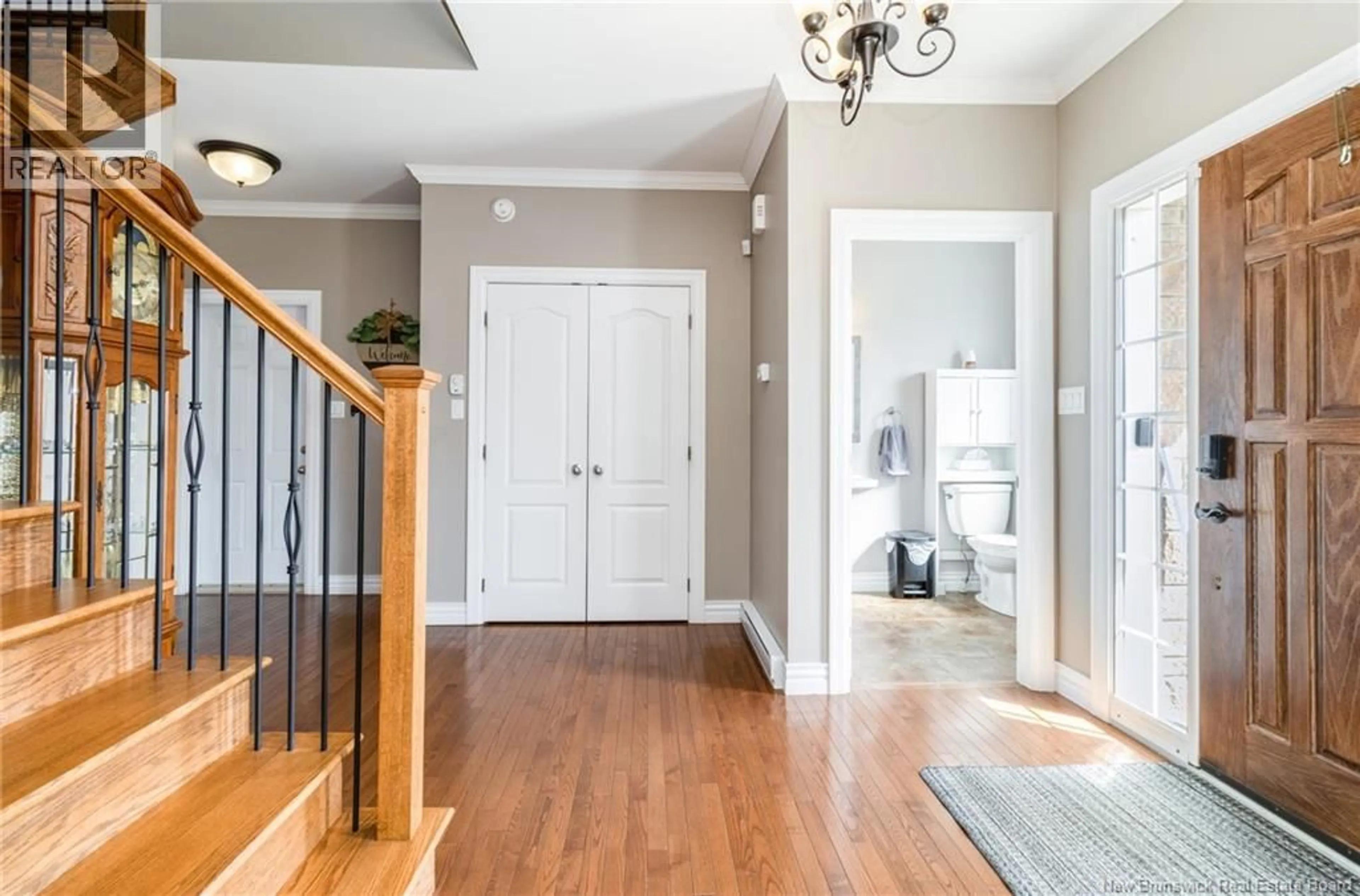 Indoor entryway for 29 TOOLE COURT, Oromocto New Brunswick E2V0J3