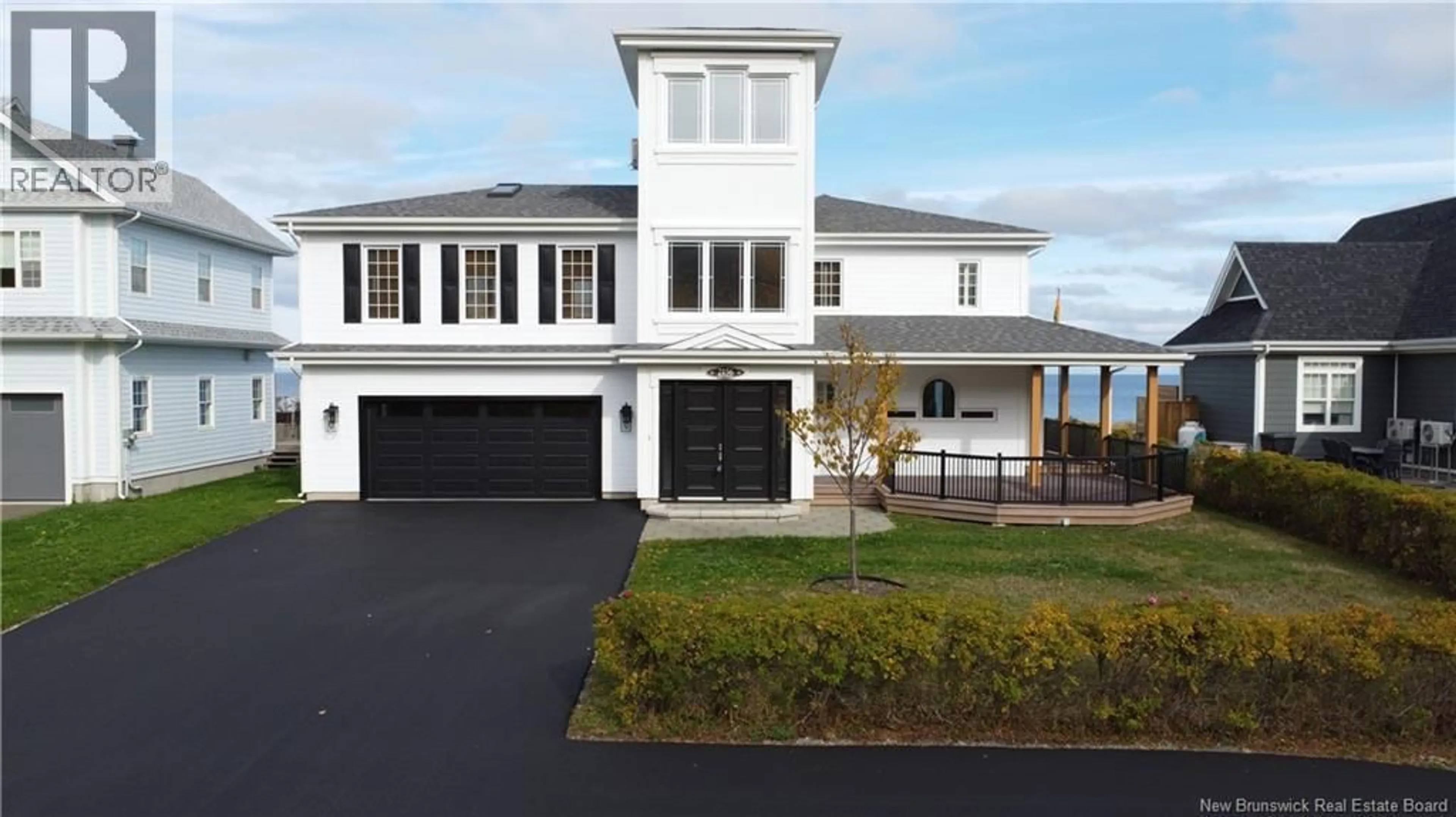 Home with vinyl exterior material, water/lake/river/ocean view for 2156 QUEEN ELIZABETH DRIVE, Bathurst New Brunswick E2A4Y4