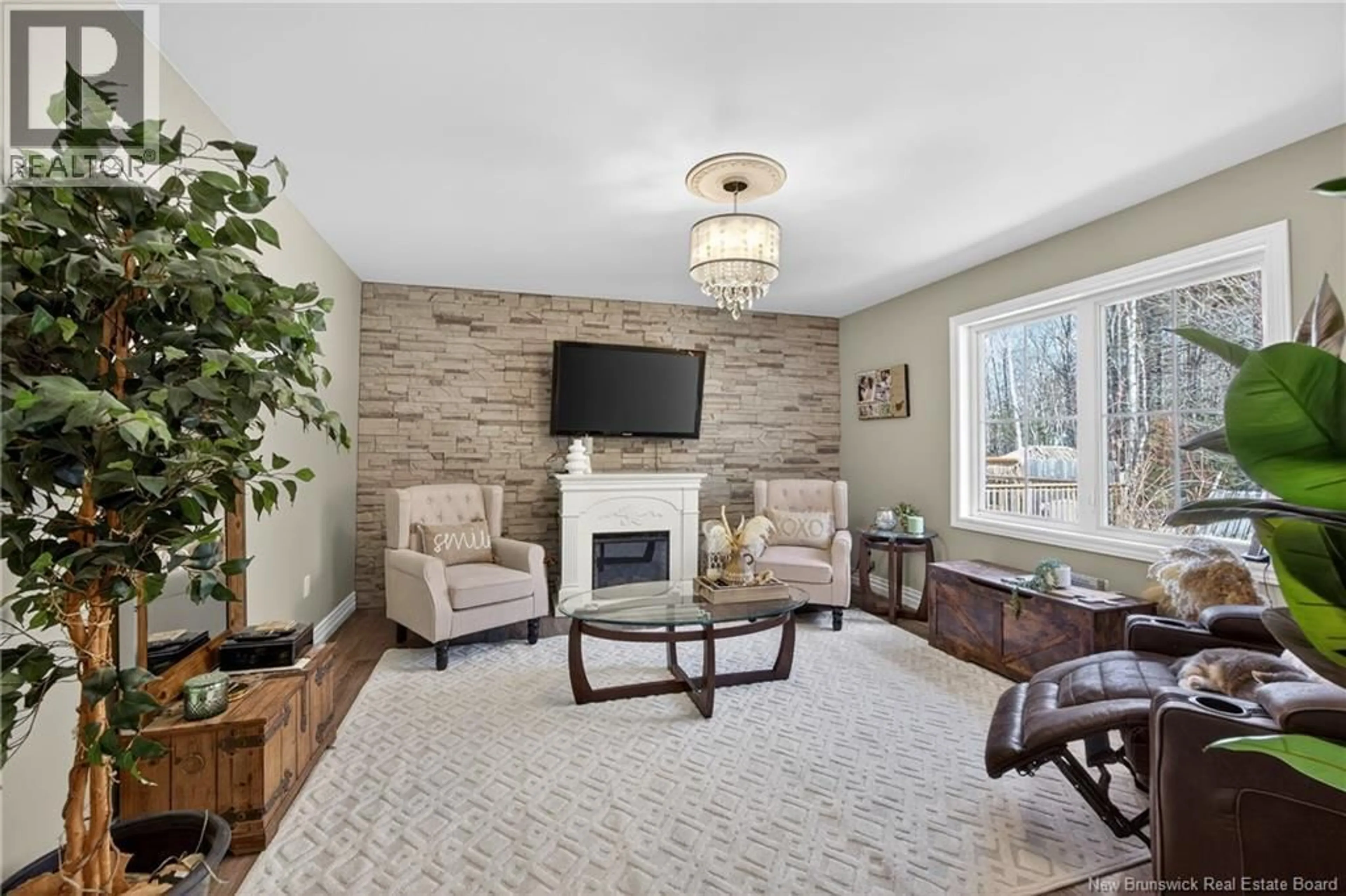 Living room with furniture, unknown for 75 CAMERON DRIVE, Burton New Brunswick E2V3G4