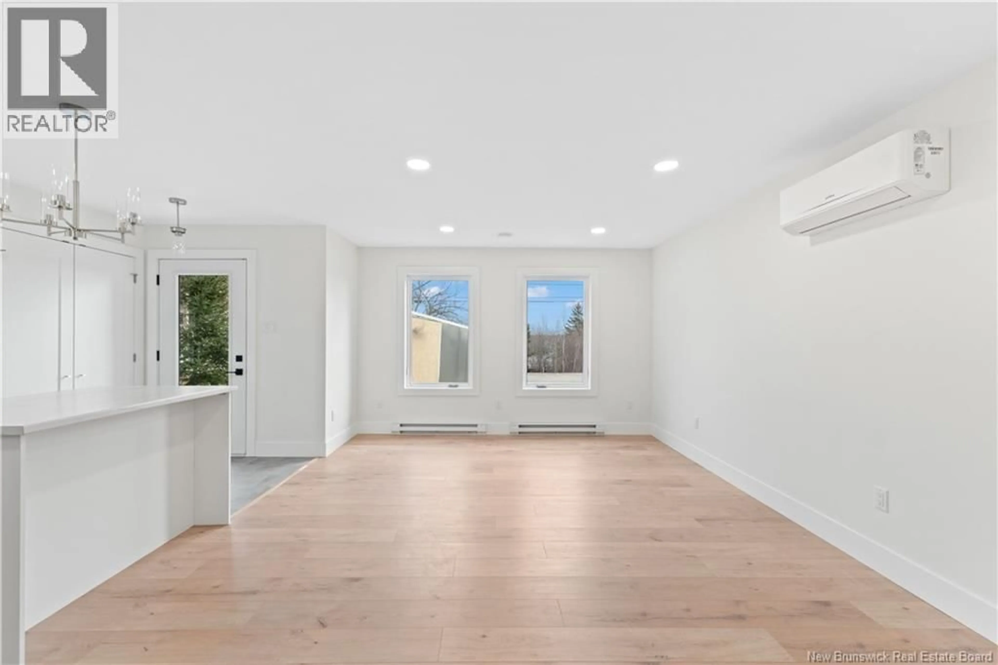 A pic of a room for 46 HERON COURT, Bouctouche New Brunswick E4S0E3