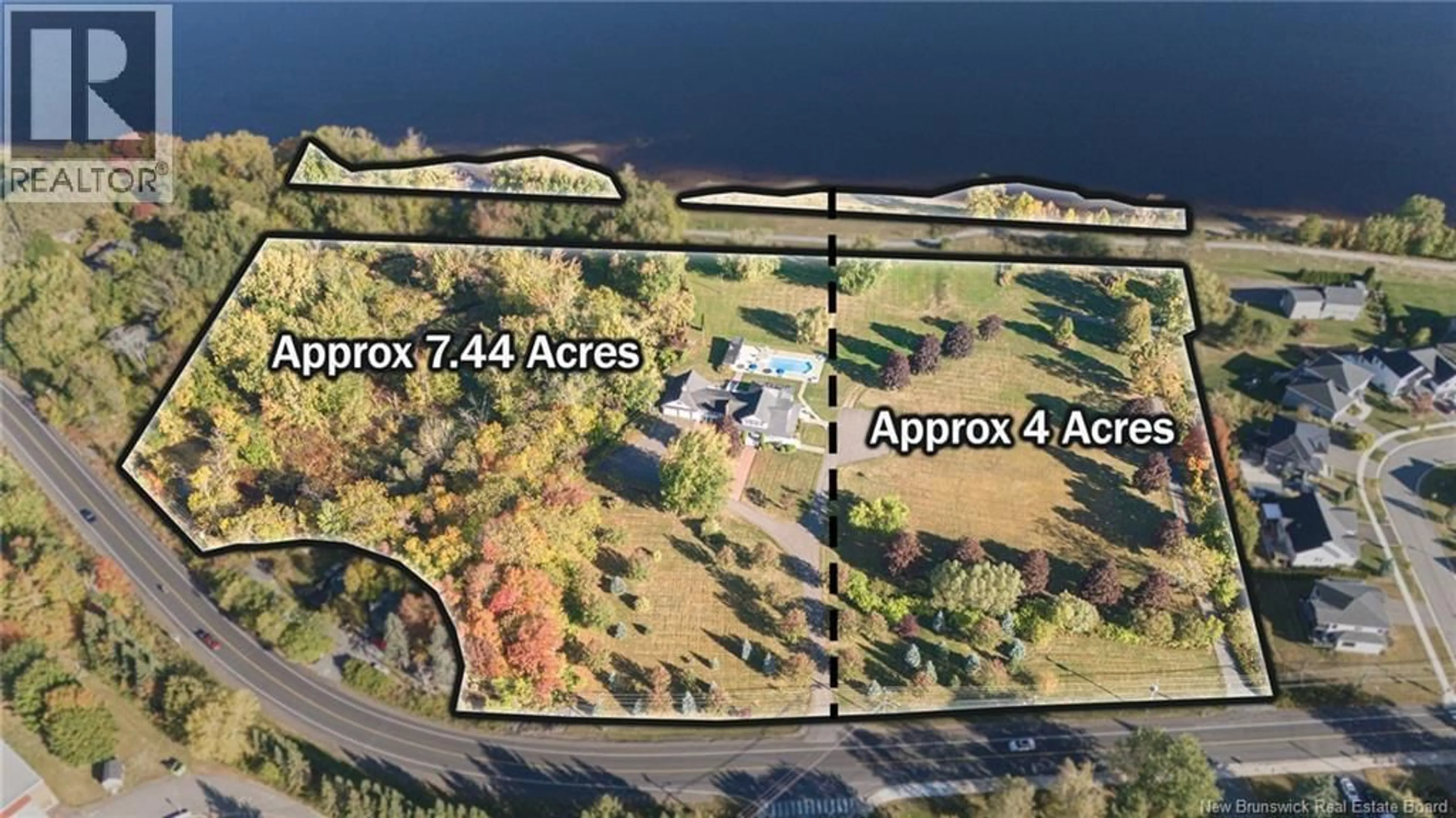 A pic from outside/outdoor area/front of a property/back of a property/a pic from drone, water/lake/river/ocean view for 1337 WOODSTOCK ROAD, Fredericton New Brunswick E3B7R9