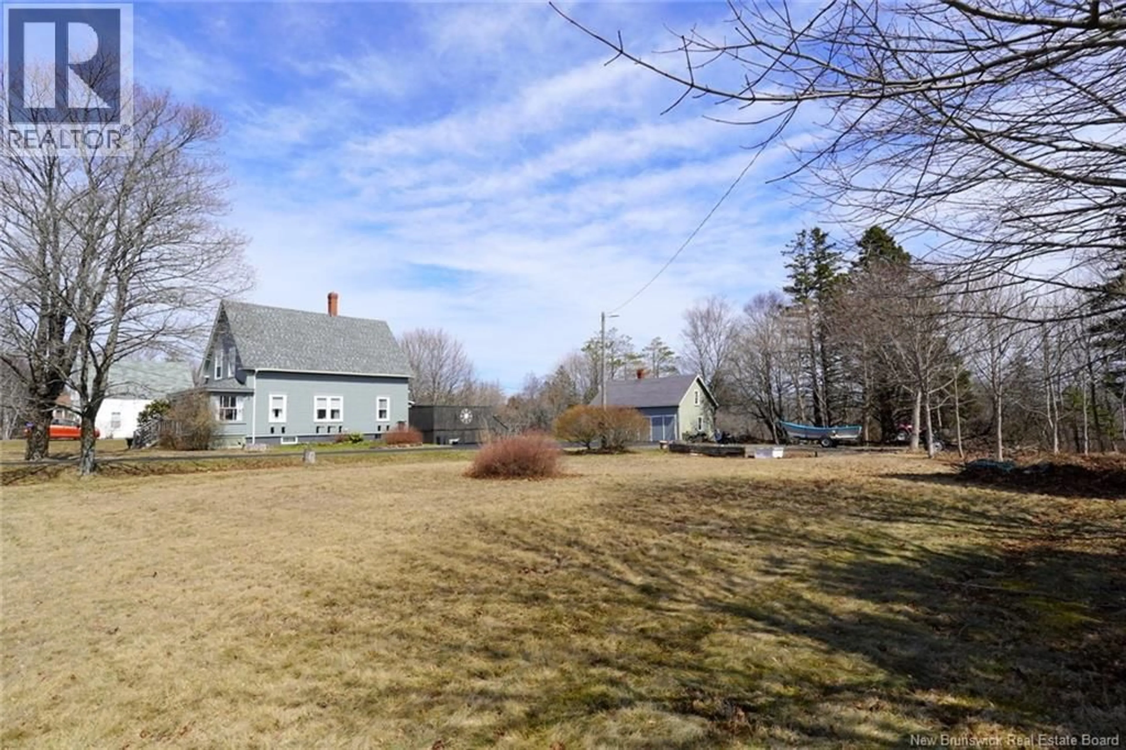 A pic from outside/outdoor area/front of a property/back of a property/a pic from drone, street for 541 ROUTE 776, Grand Manan New Brunswick E5G2C8