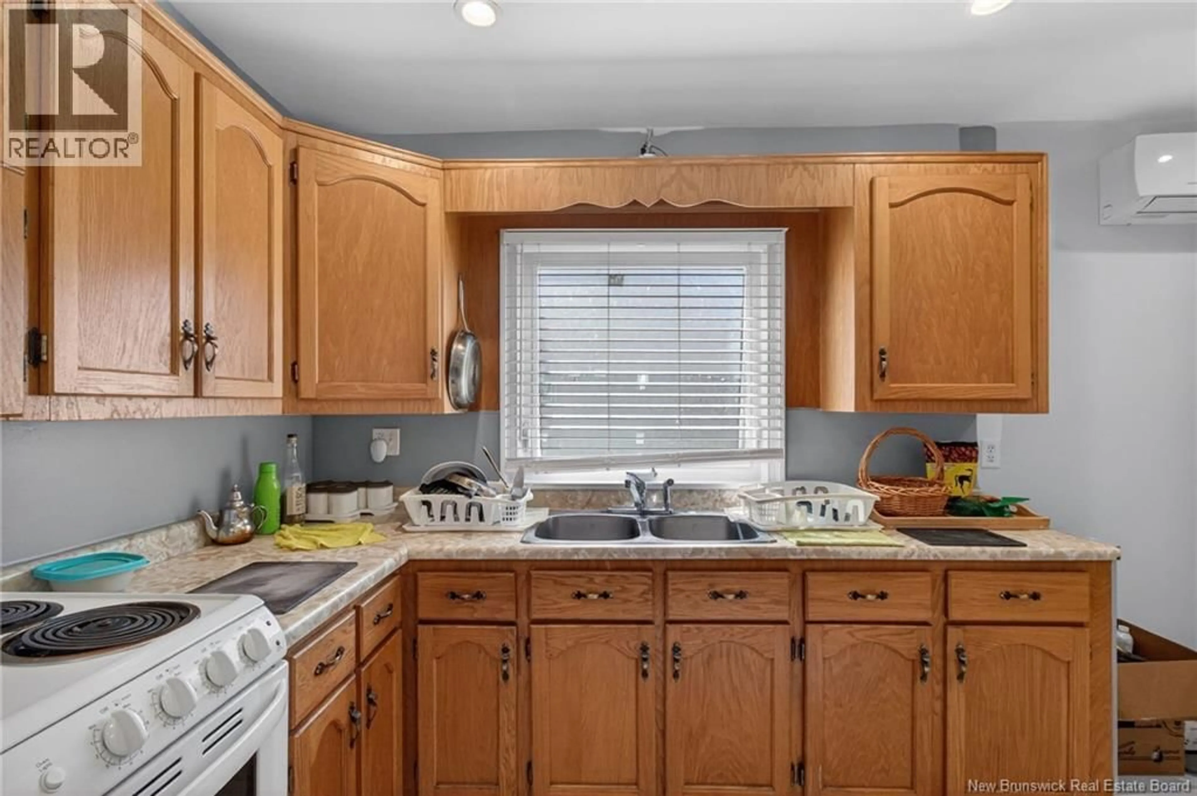 Standard kitchen, unknown for 18 STAFFORD STREET, Moncton New Brunswick E1C4R4