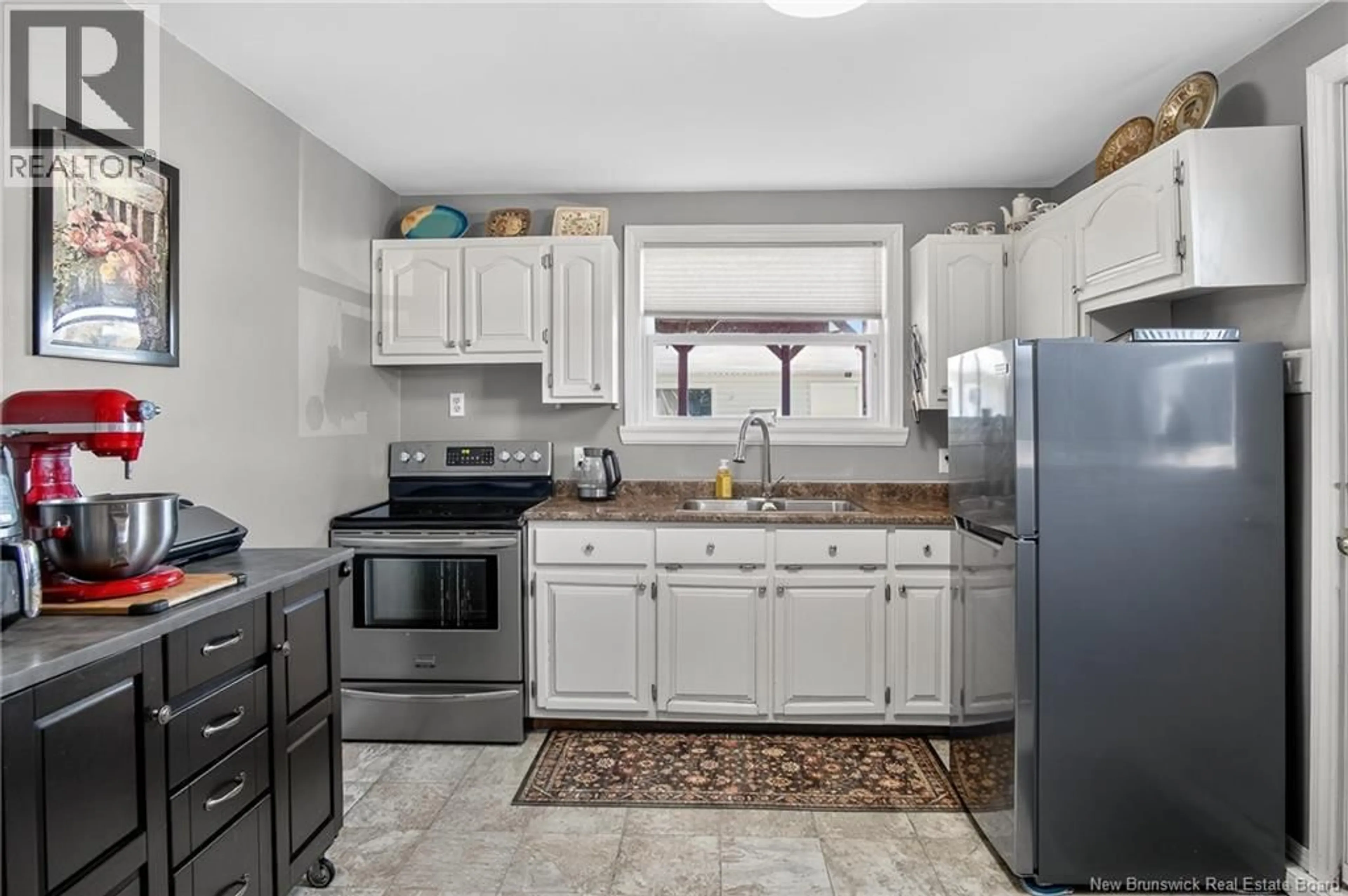 Standard kitchen, ceramic/tile floor for 23 DAVID STREET, Saint John New Brunswick E2J4J2