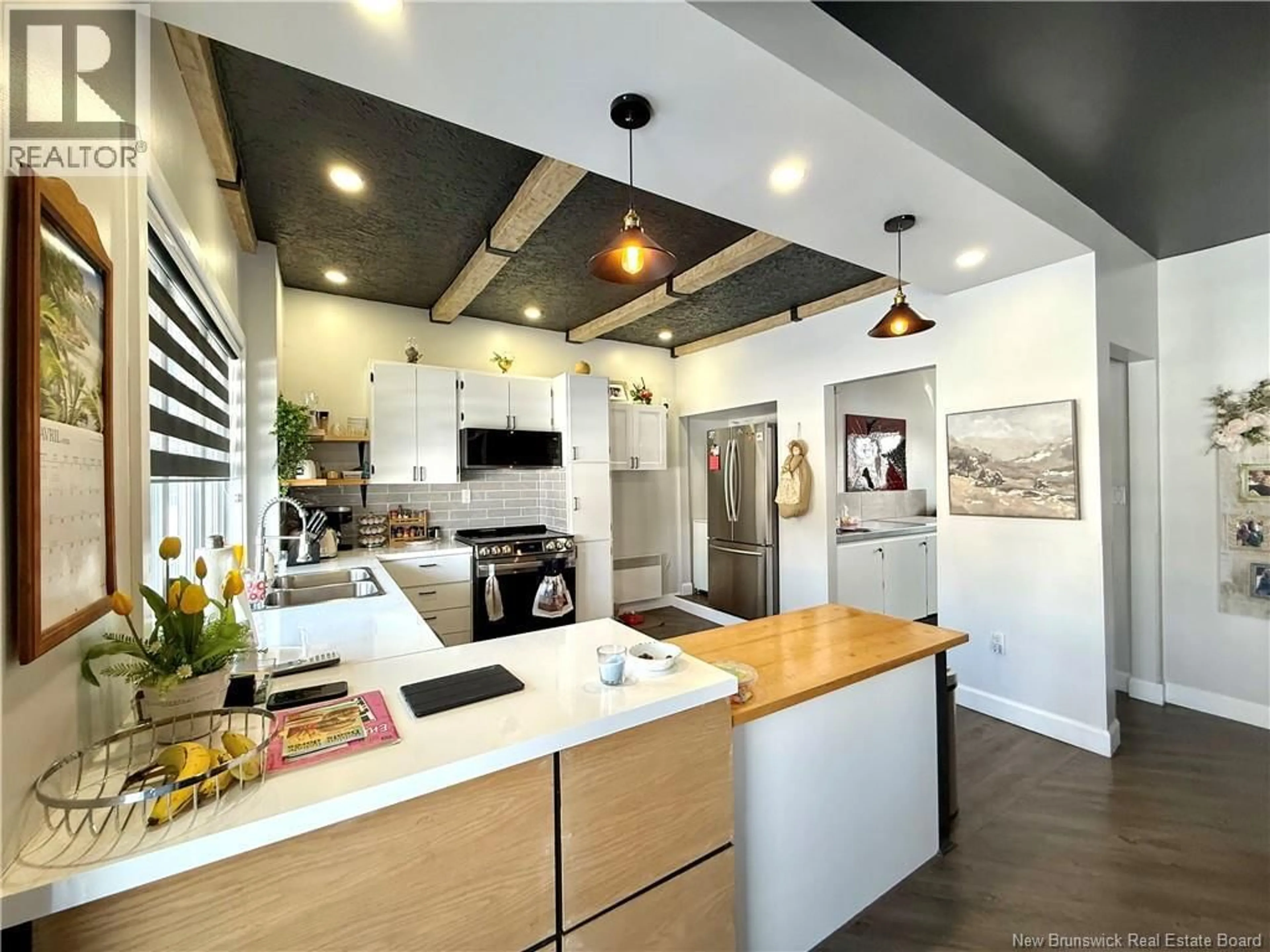 Open concept kitchen, unknown for 2116 COMMERCIALE STREET, Saint-François-de-Madawaska New Brunswick E7A1B4