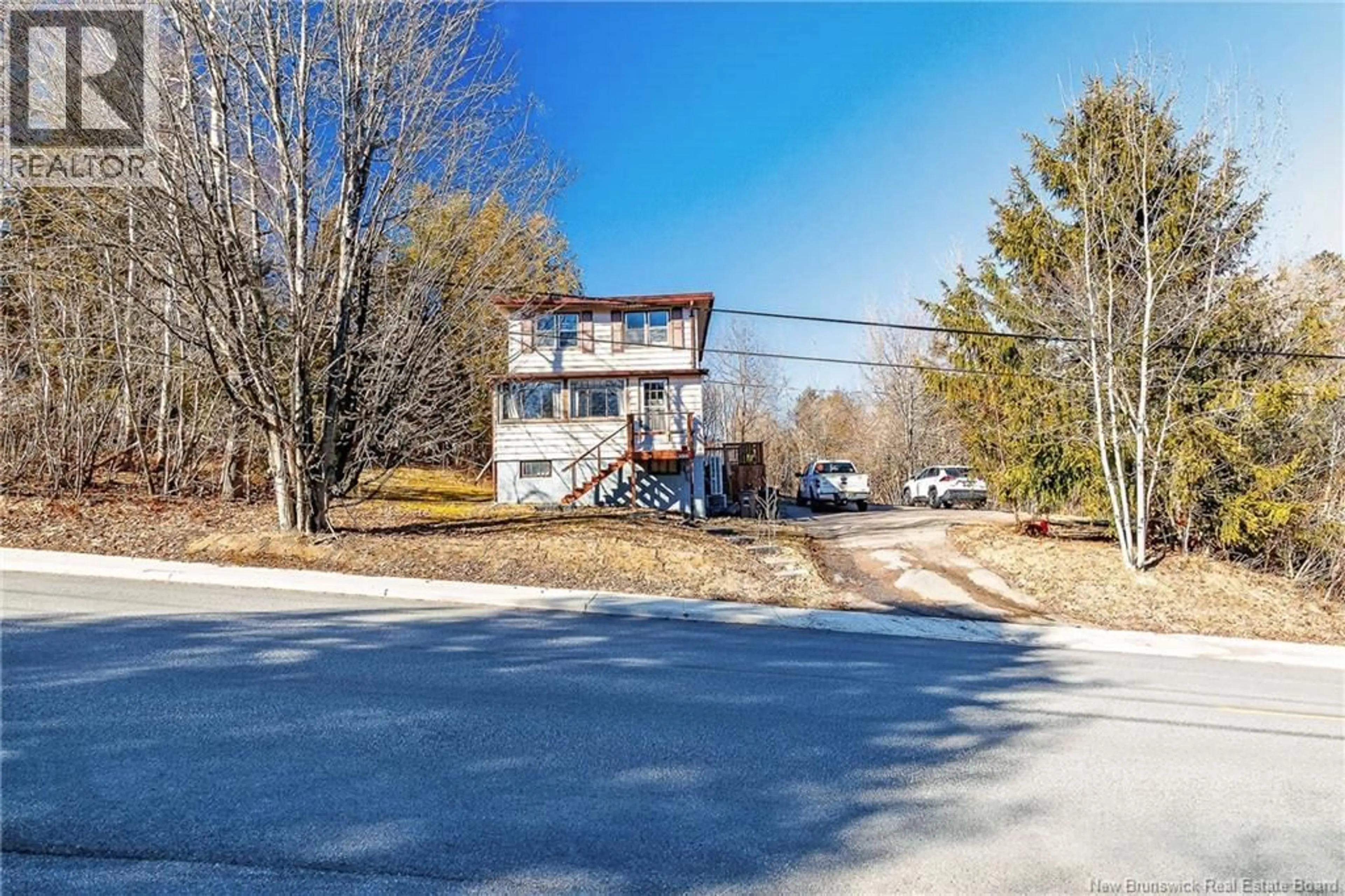 A pic from outside/outdoor area/front of a property/back of a property/a pic from drone, street for 3080 WESTFIELD ROAD, Saint John New Brunswick E2M6T9