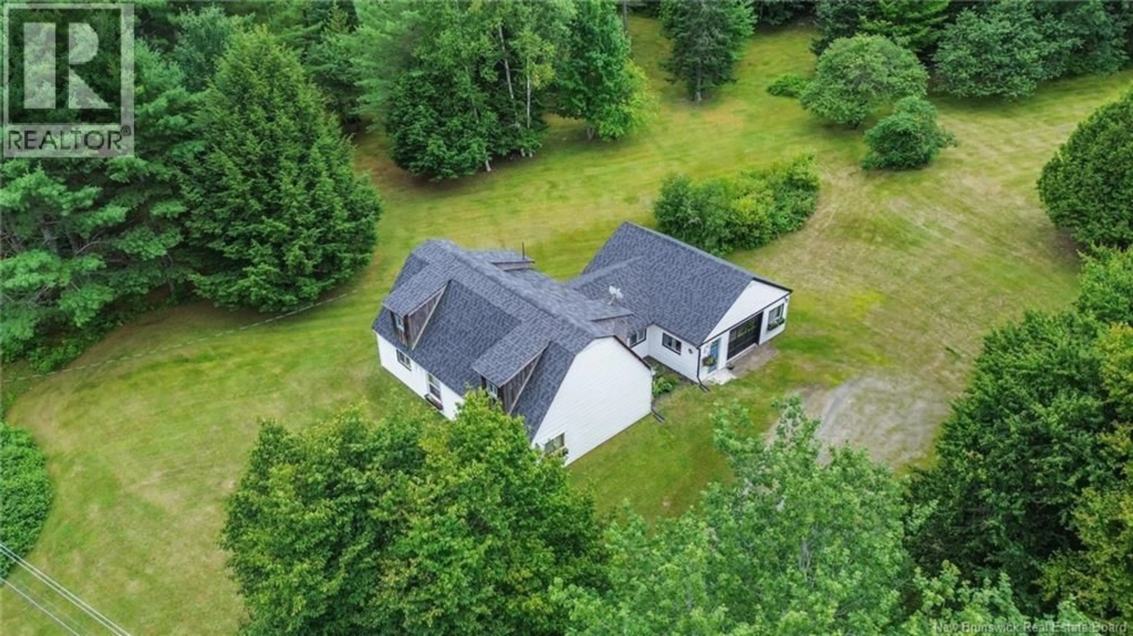 A pic from outside/outdoor area/front of a property/back of a property/a pic from drone, building for 25 FORT MEDUCTIC ROAD, Hay Settlement New Brunswick E7N2V4