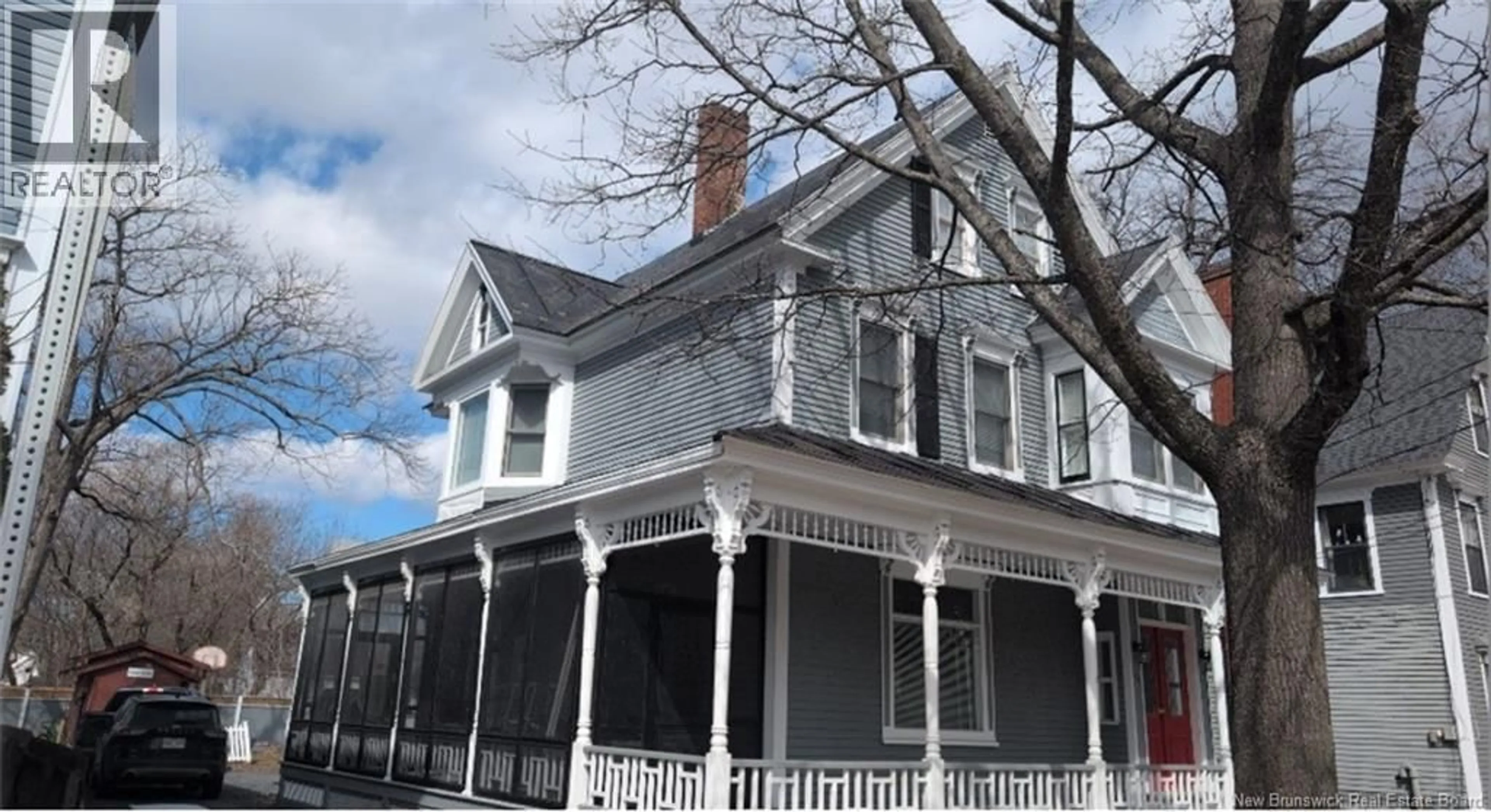Home with vinyl exterior material, building for 225 YORK STREET, Fredericton New Brunswick E3B3N9