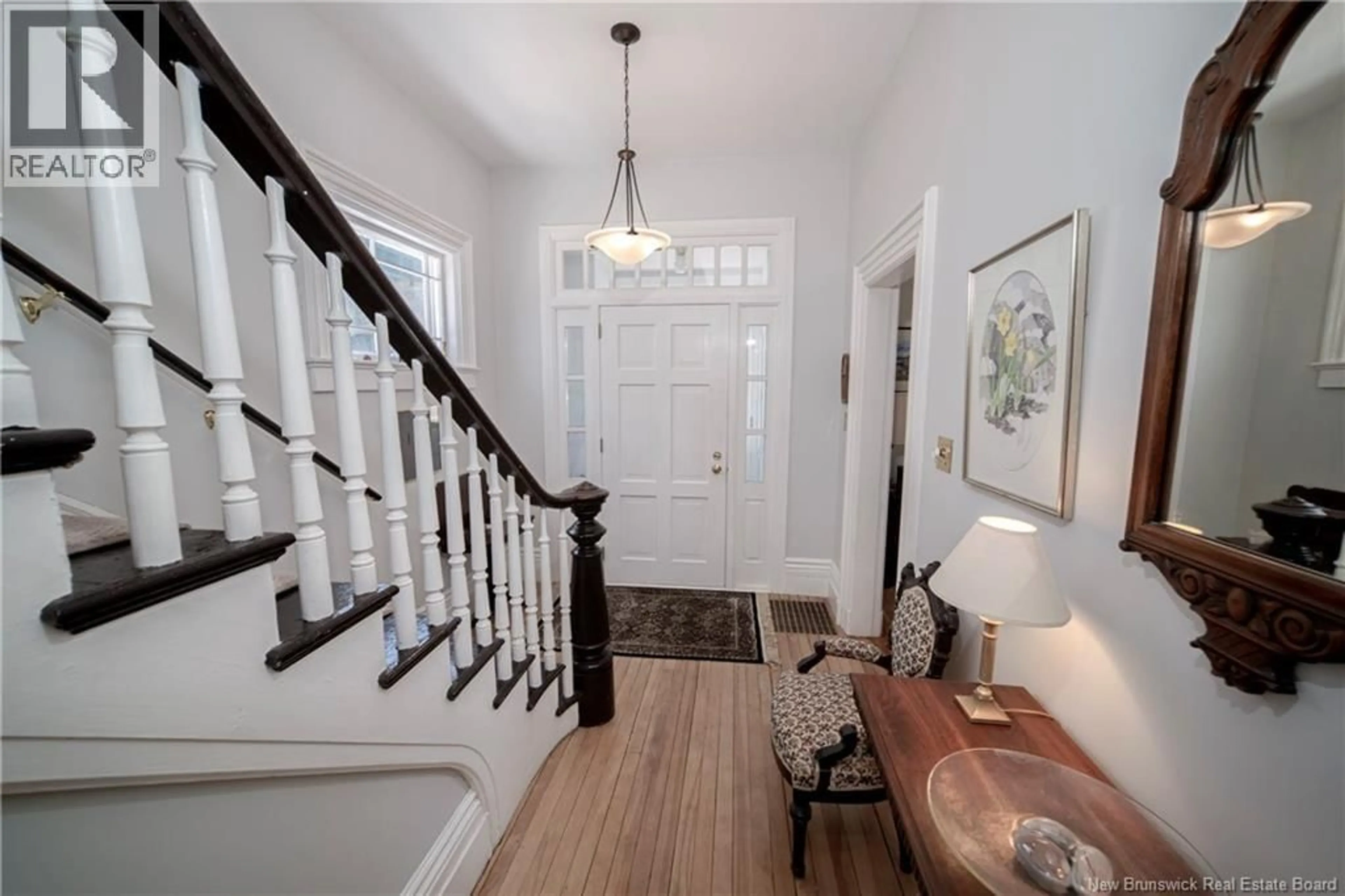 Indoor entryway for 225 YORK STREET, Fredericton New Brunswick E3B3N9