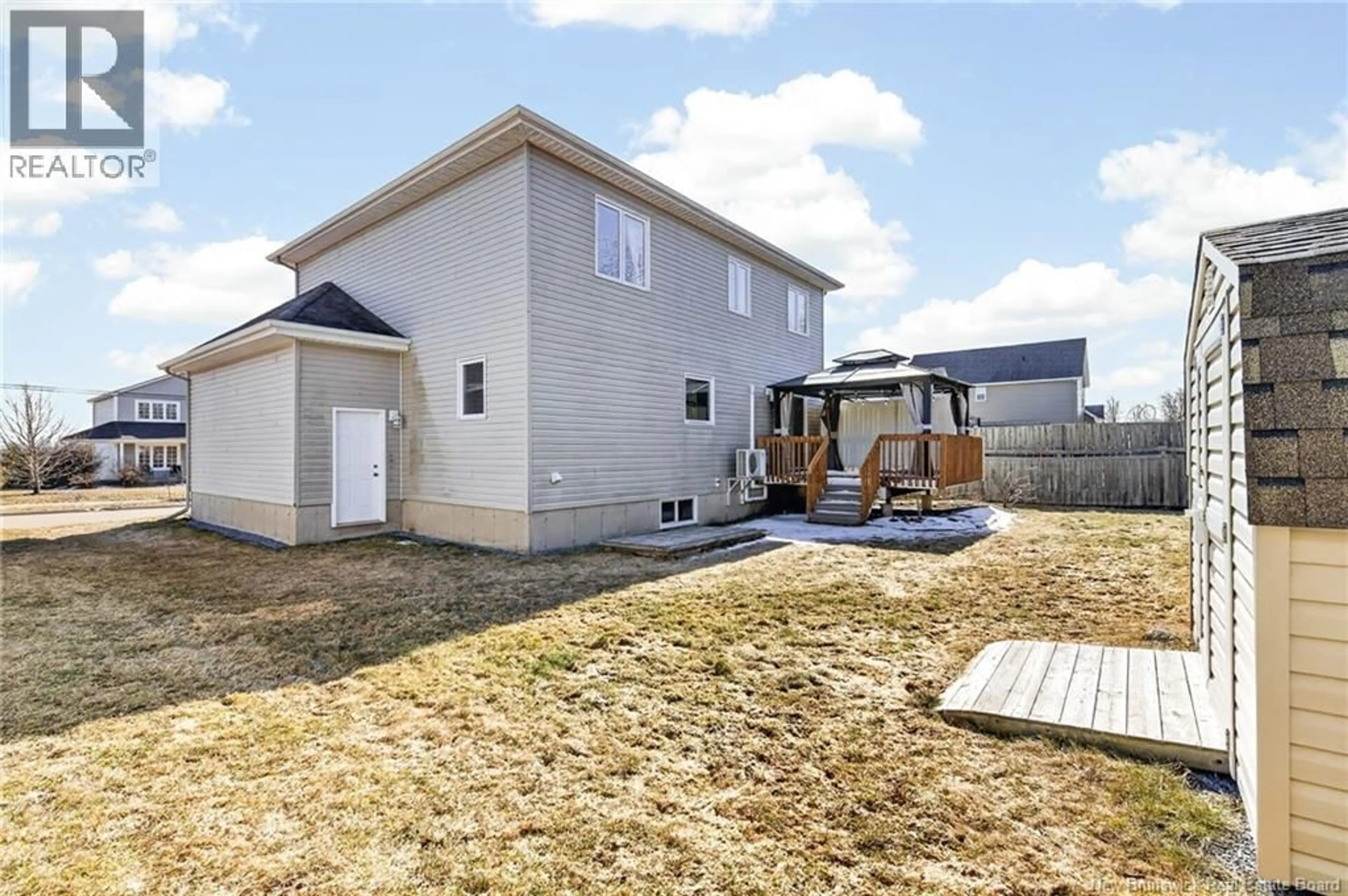 Unknown for 75 SAVANNAH, Moncton New Brunswick E1A0J5