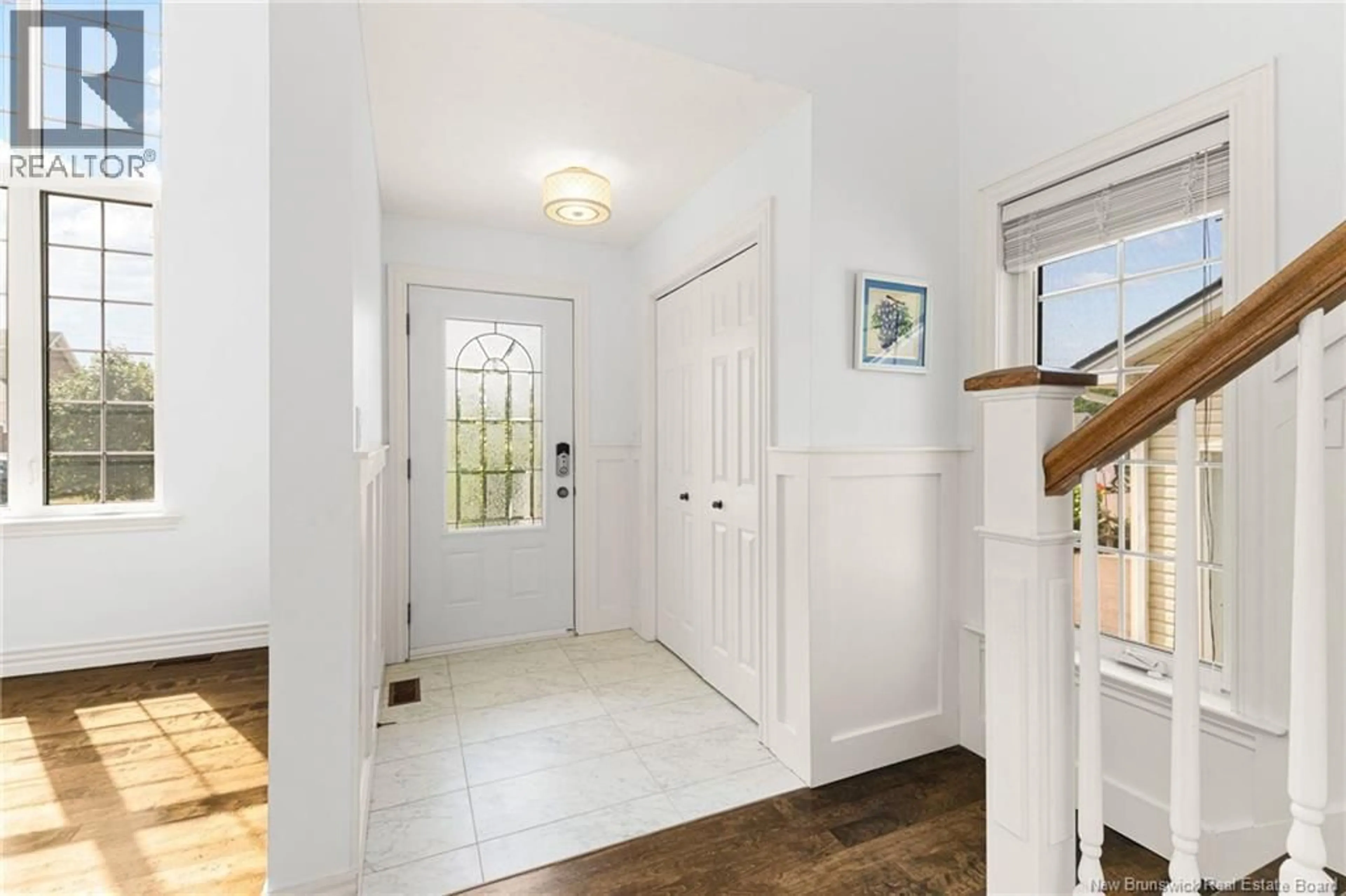 Indoor entryway for 75 SAVANNAH, Moncton New Brunswick E1A0J5