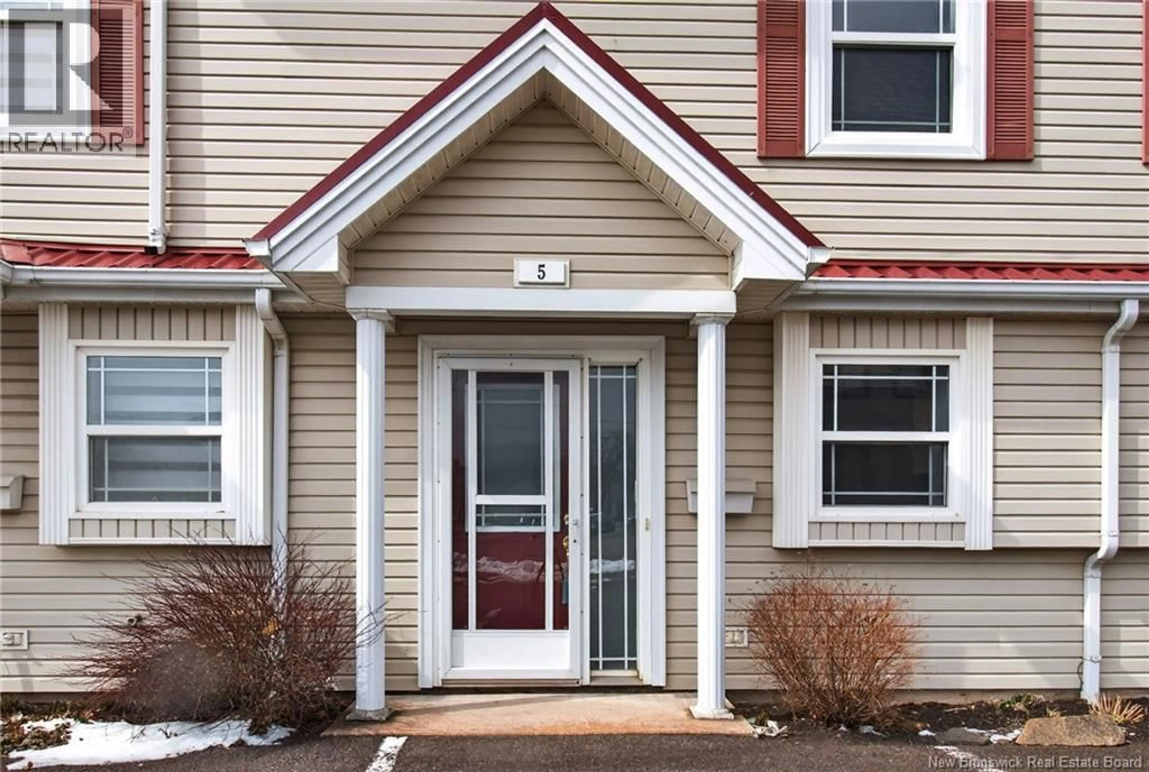 Unknown for 5 - 380 CHAMPLAIN STREET, Dieppe New Brunswick E1A1P3