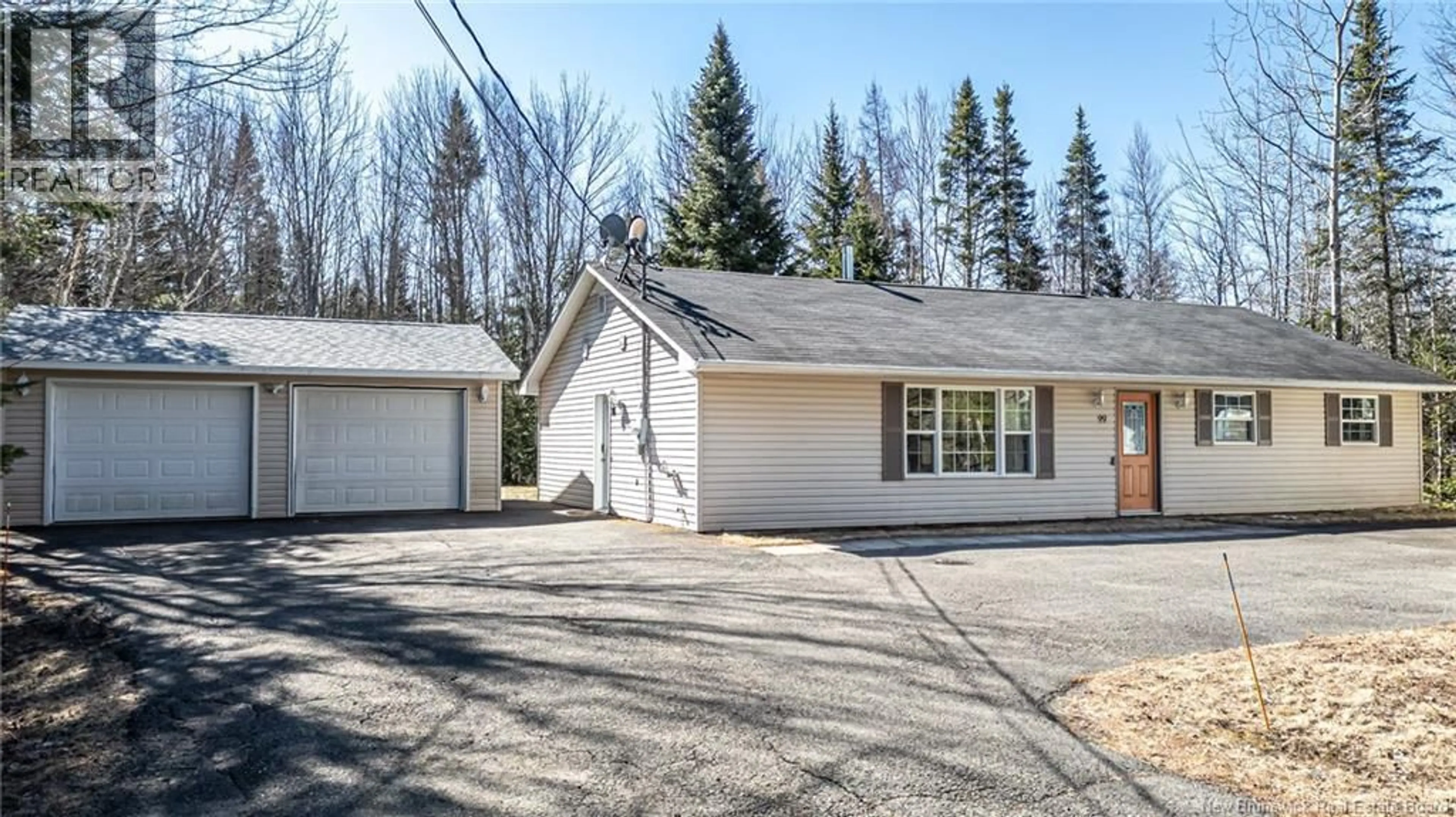 Indoor garage for 99 WHITTAKER ROAD, Rusagonis New Brunswick E3B7X3