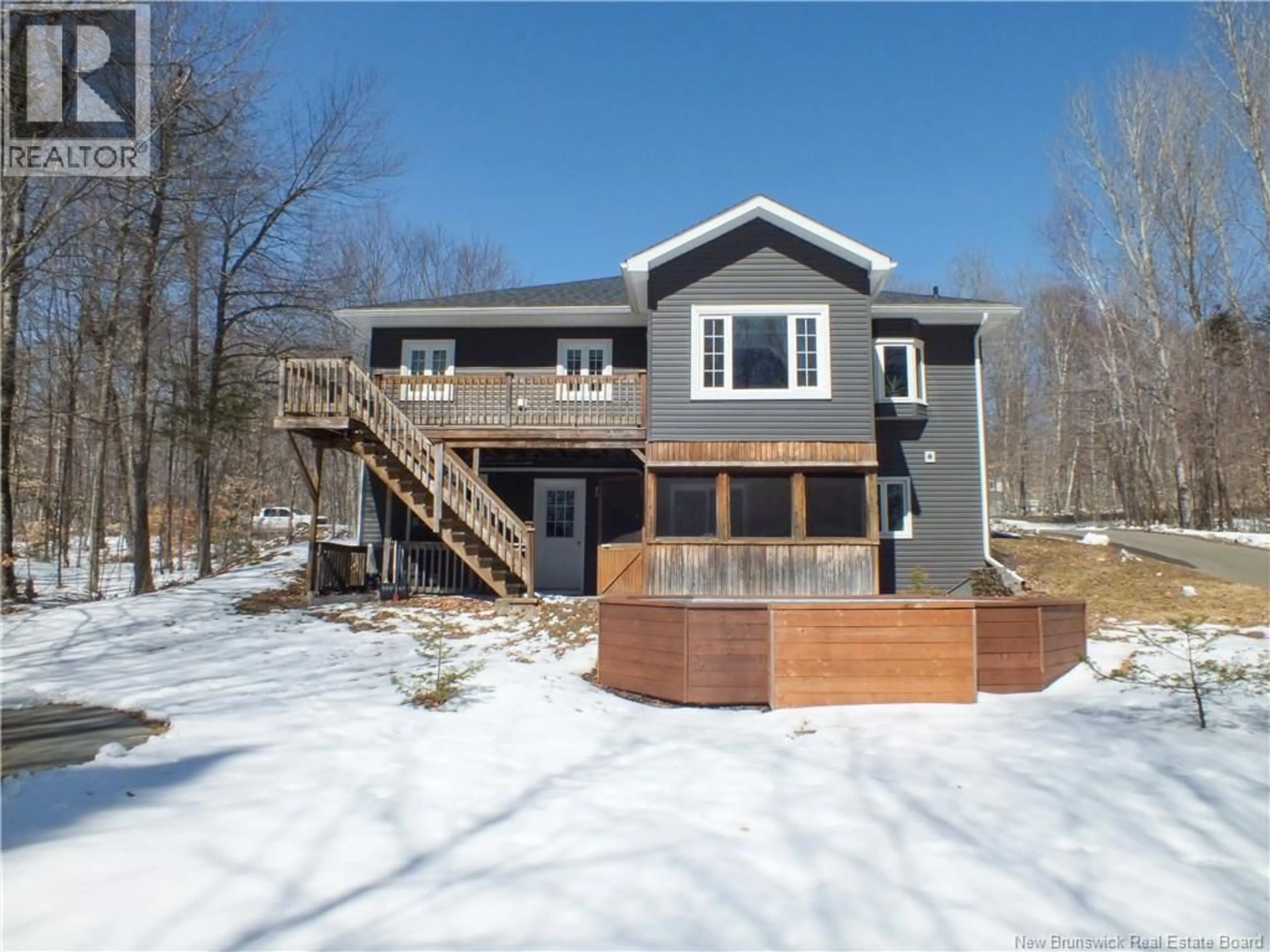 Home with vinyl exterior material, unknown for 28 MOUNTAIN VIEW CRESCENT, Oakland New Brunswick E7L2V8